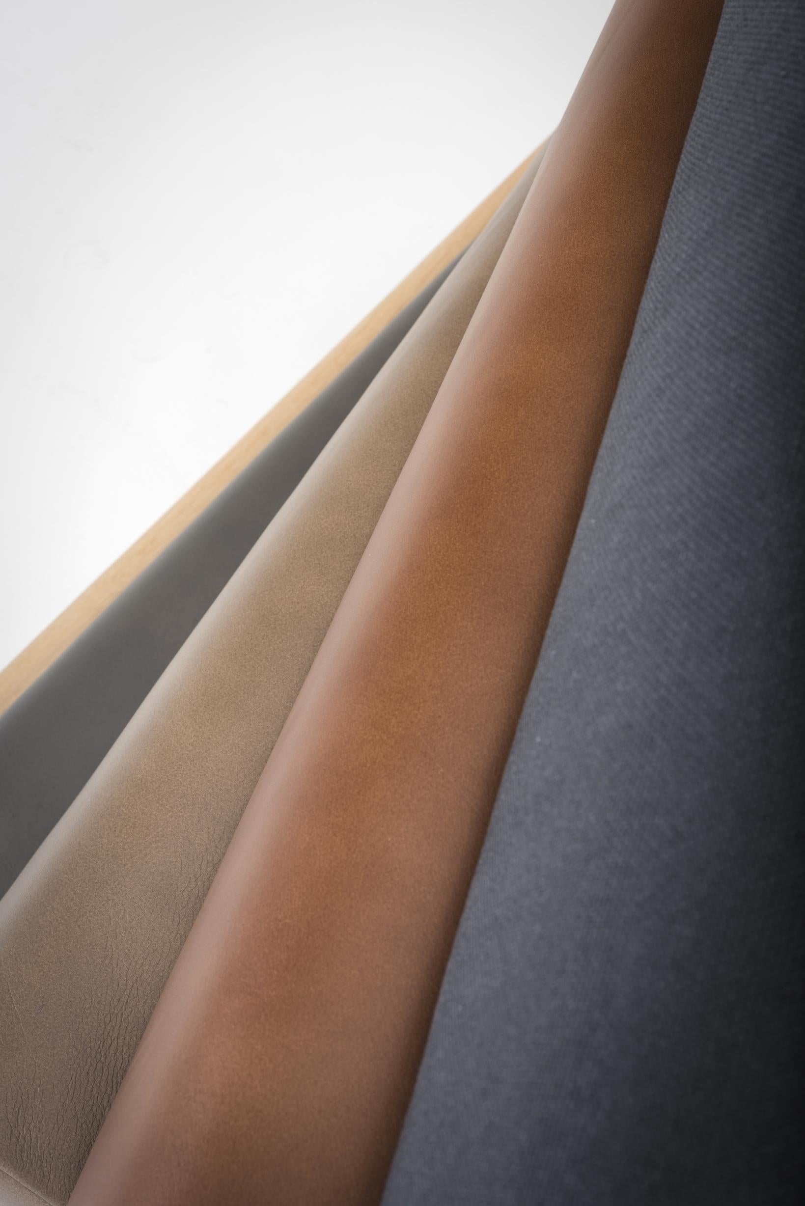 Fawn hocker whitewash Dakar Leather Grey