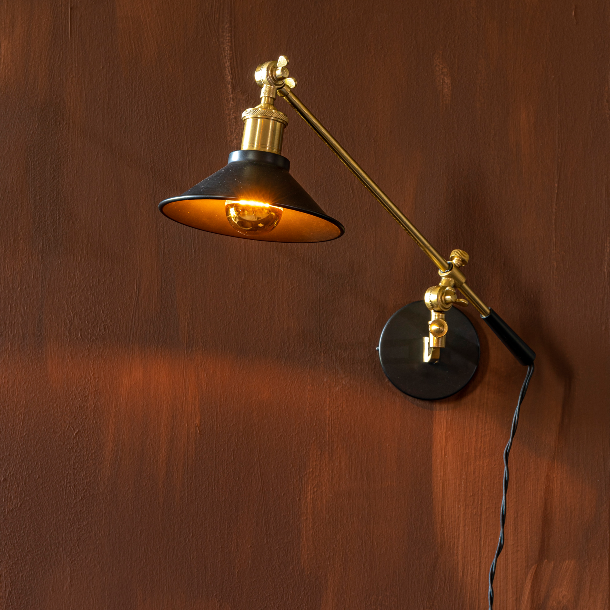 Dutchbone wandlamp Penelope Dutchbone Penelope Wandlamp Zwart