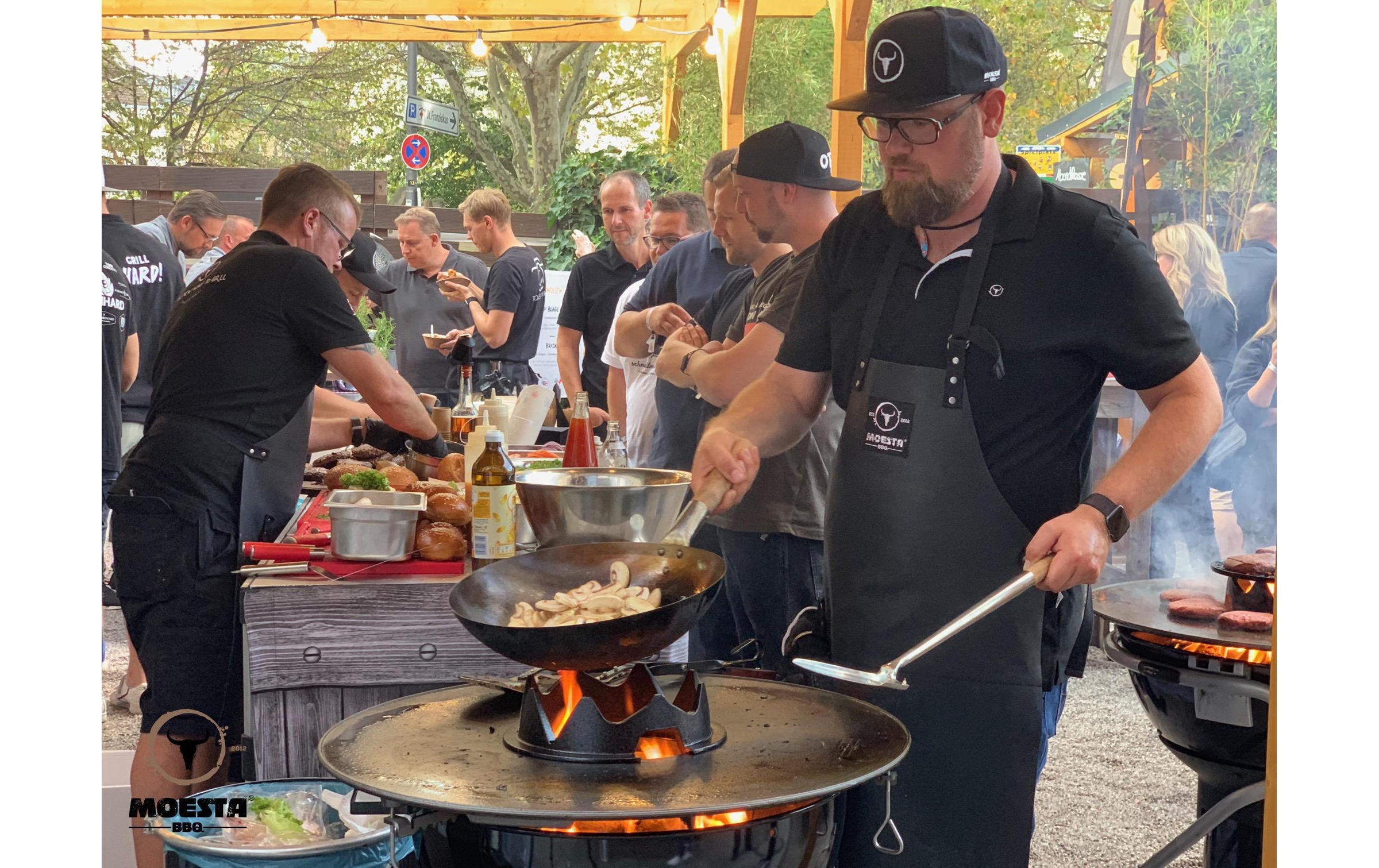 Grillplattenaufsatz »Moesta BBQ (inaktiv - Duplikat) Wok-Krone für BBQ Disk« Gusseisen