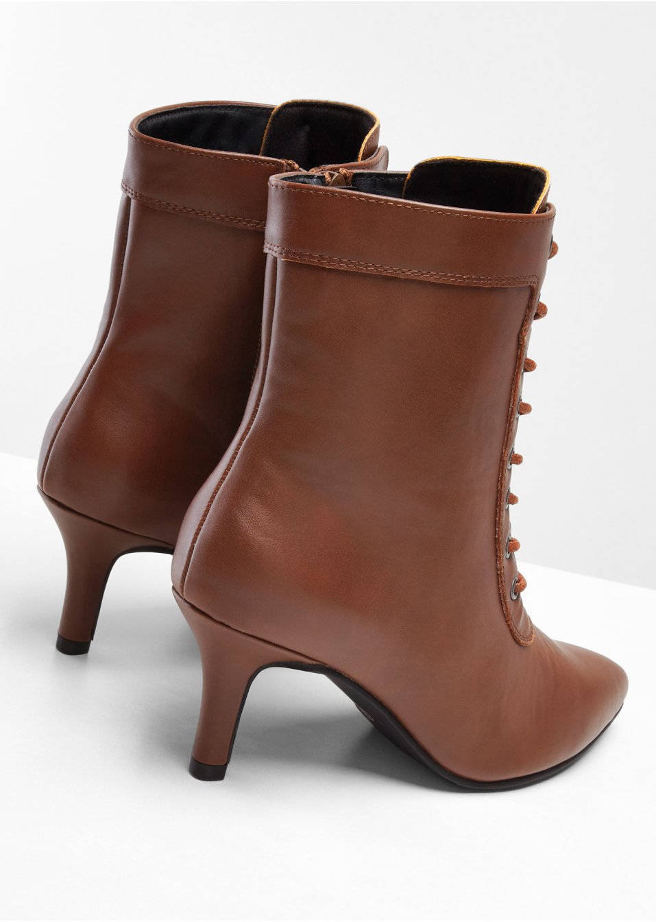 Bottines à lacets