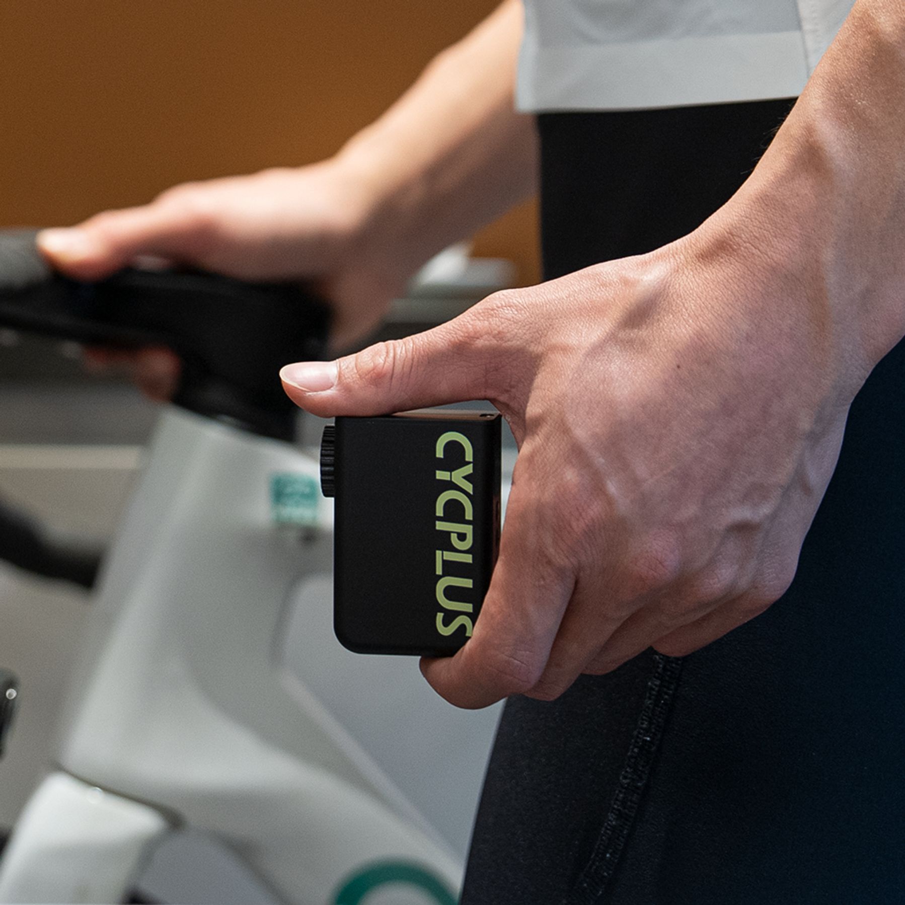 CYCPLUS AS2 Ultra Elektrische Minipomp