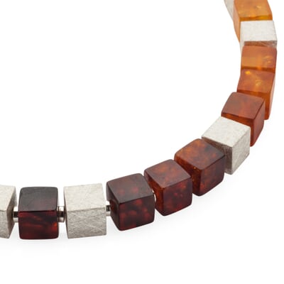Collier Bernsteinwürfel