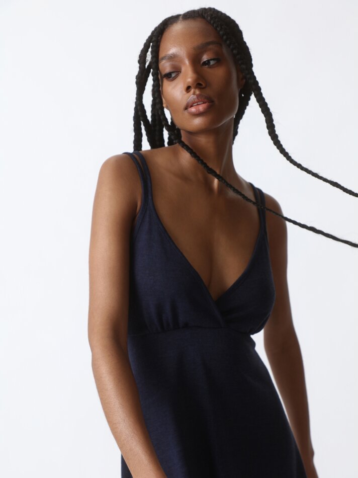 Vestido de alças finas com decote cruzado - Azul Marinho Escuro