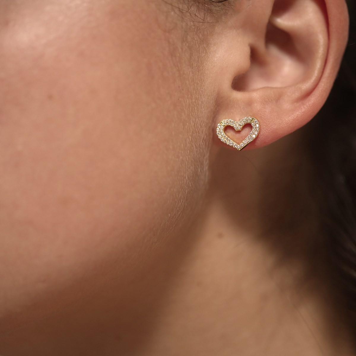 Boucles D'oreilles En Argent Doré Coeur Serti De Zirconium Blanc