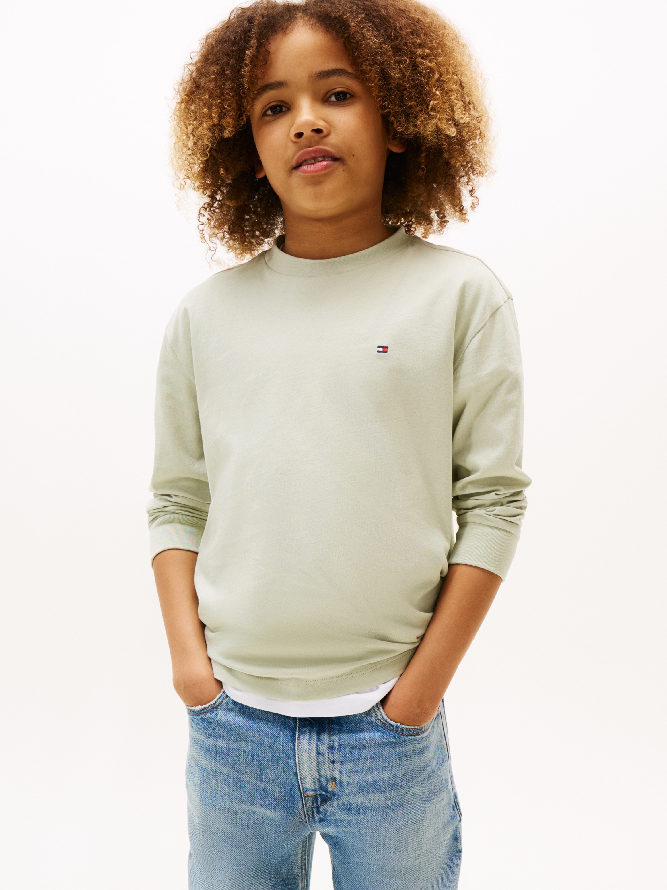 Tommy Hilfiger Langarmshirt »ESSENTIAL T-SHIRT LS«, für Kinder bis 16 Jahre, Markenlogo