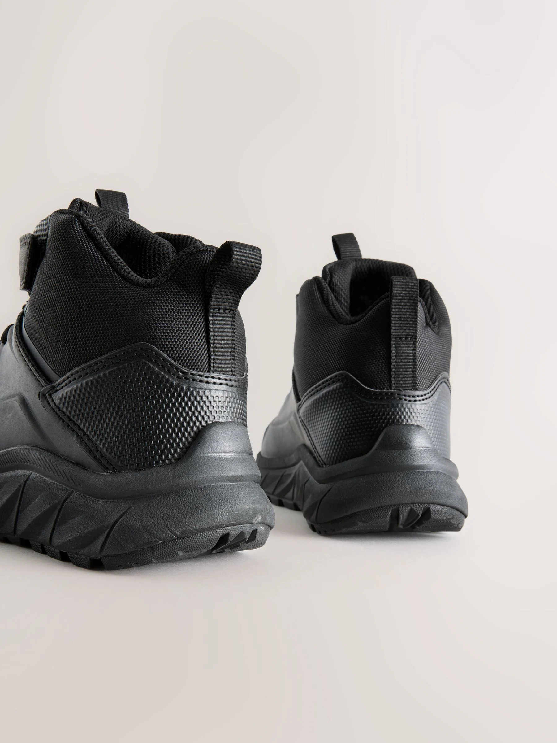 Zwart - Water Resistant Hiker Boots