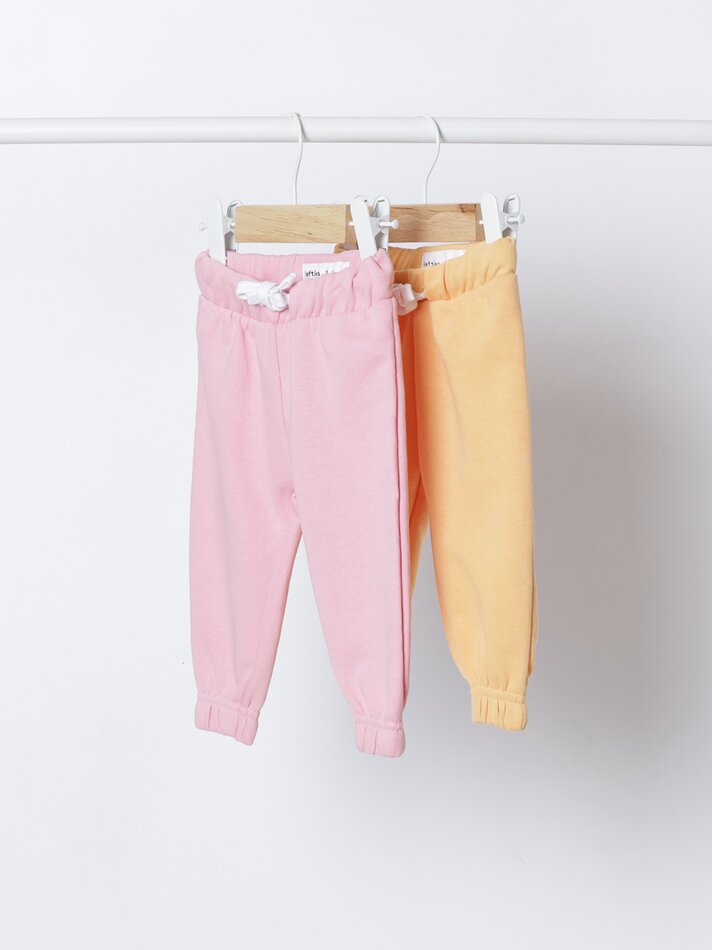 Conjunto com 2 calças de fleece básicas - tamanho médio, laranja.