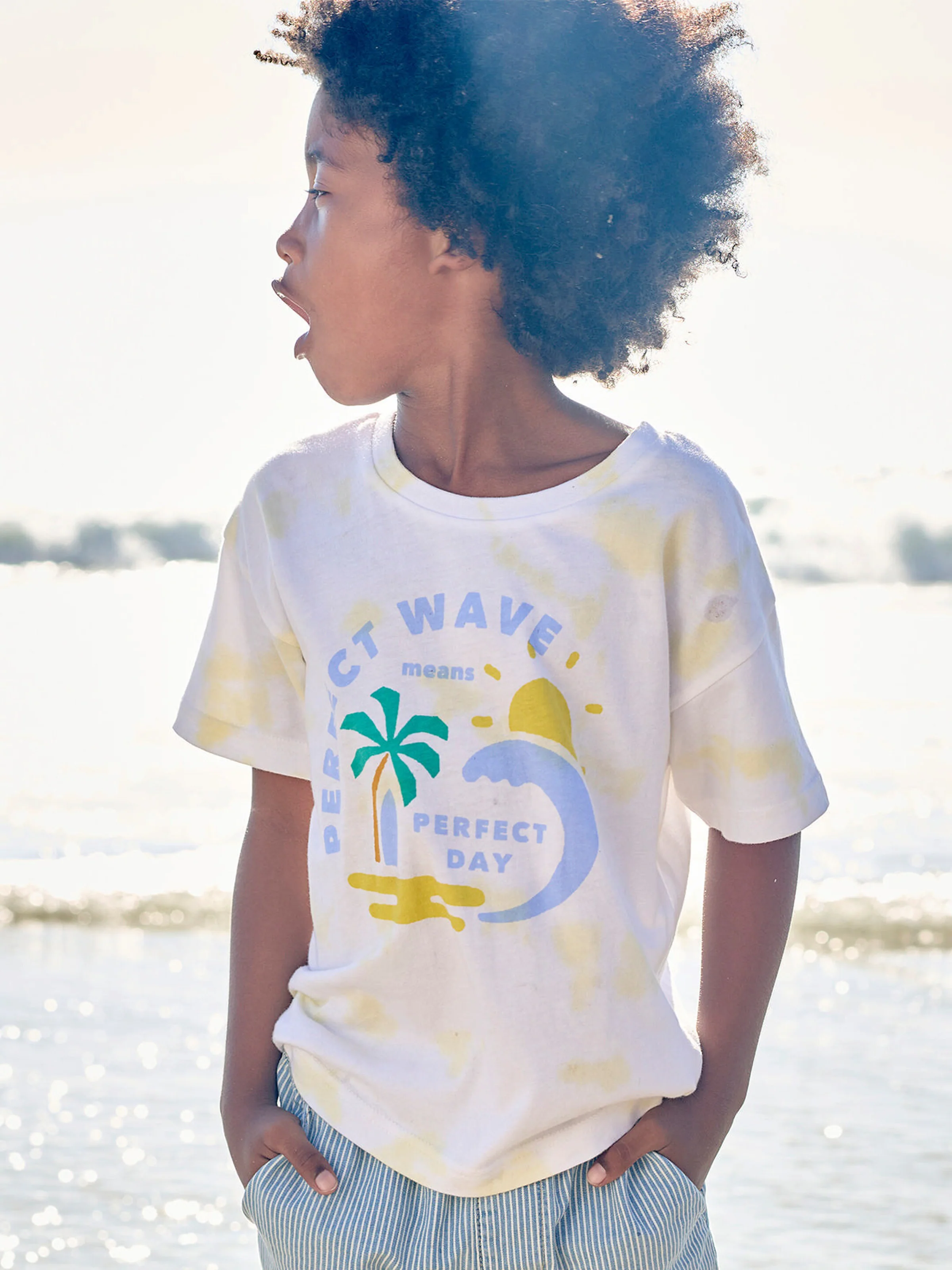 Vertbaudet Jungen T-Shirt mit Batikmuster und Recycling-Baumwolle gelb