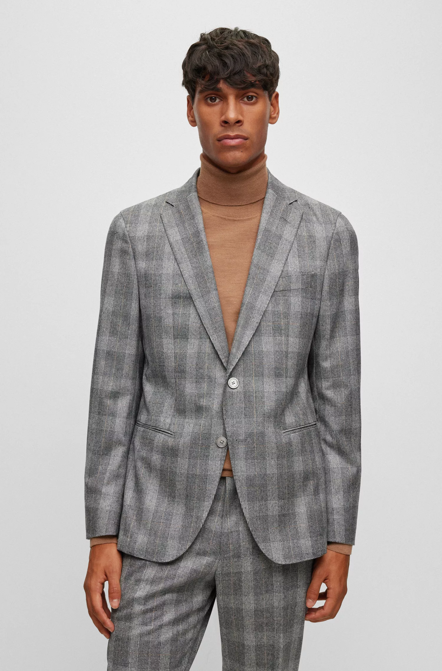 Terno BOSS preto slim fit em lã virgem xadrez.