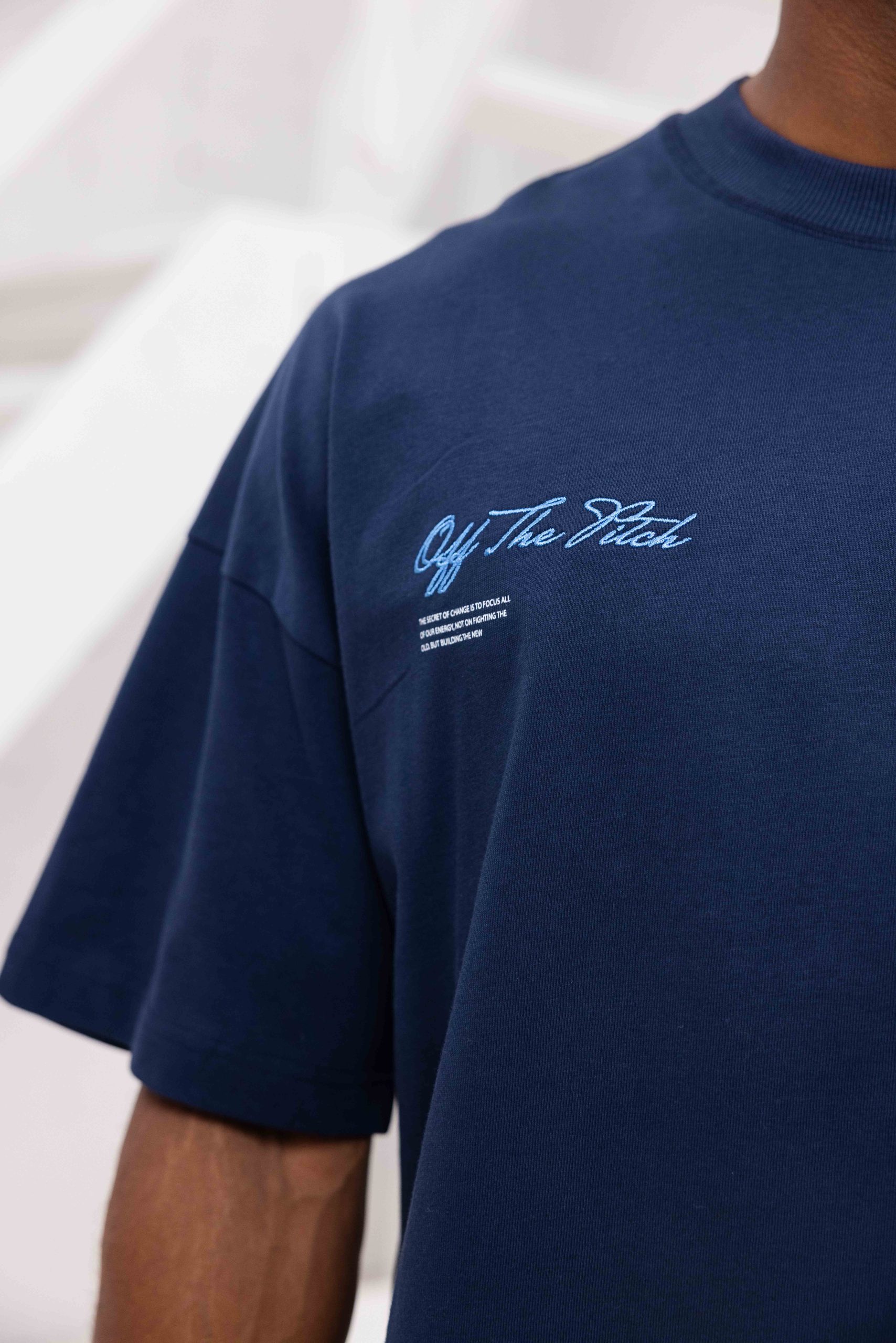 Off The Pitch Lion T-Shirt Heren Donkerblauw