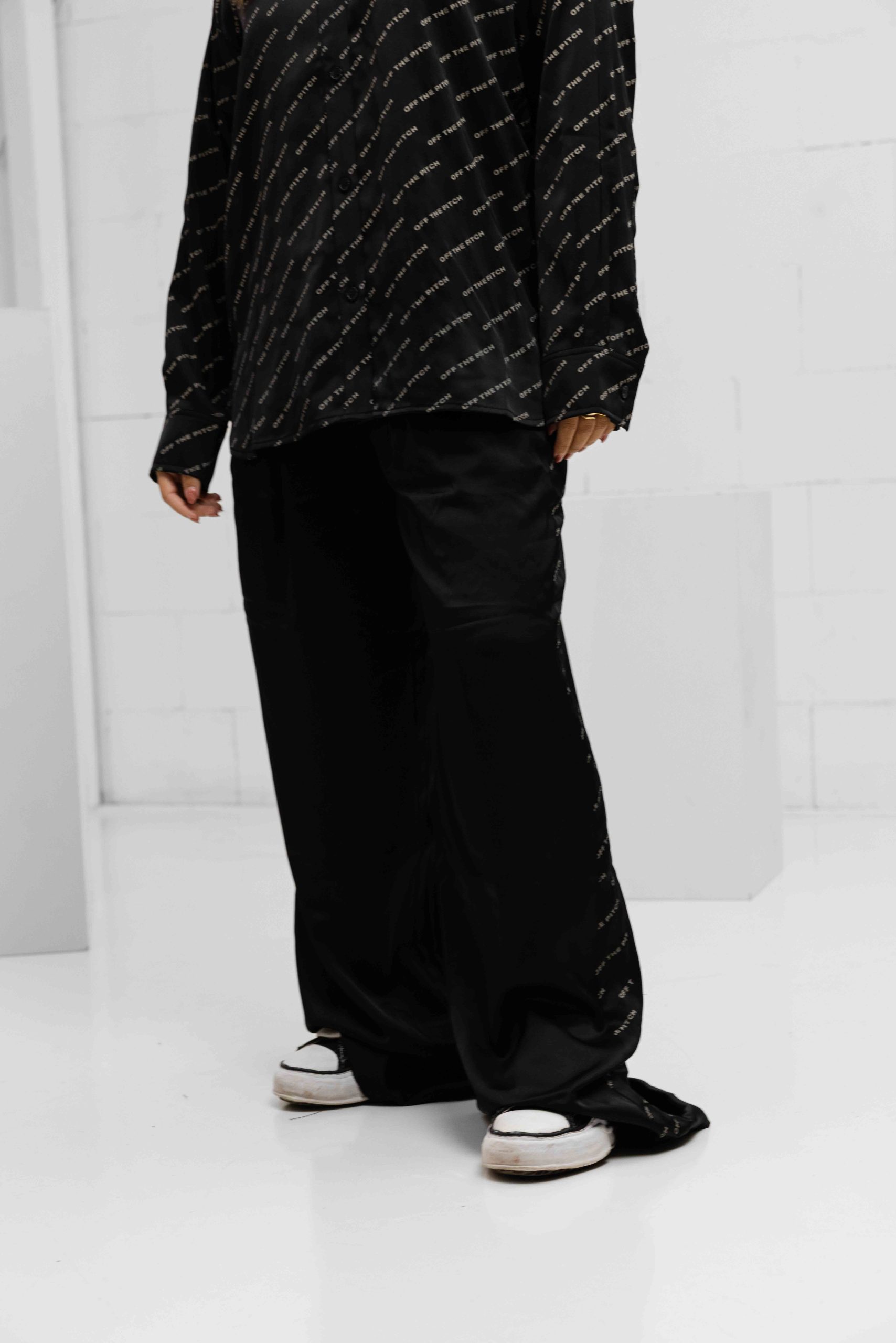 Off The Pitch Satin Paige Set Dames Zwart