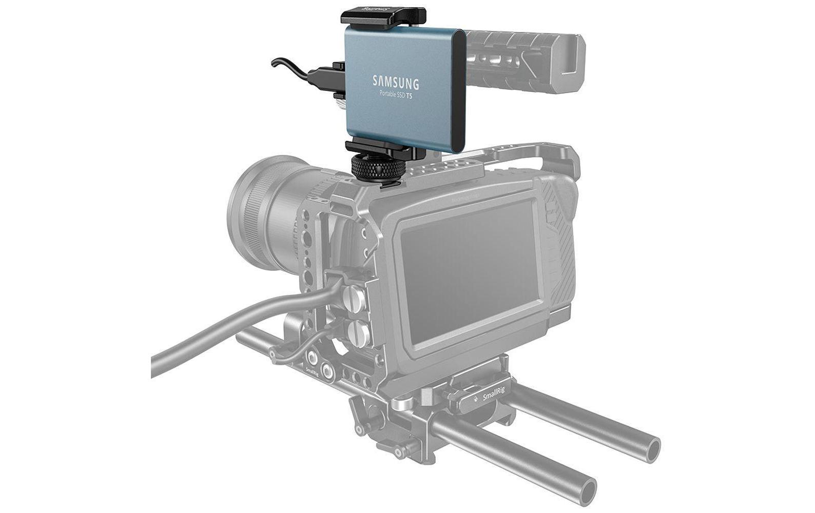 Universal Holder for External SSDZur Montage einer SSD-Festplatte und abnehmbarem Cold Shoe