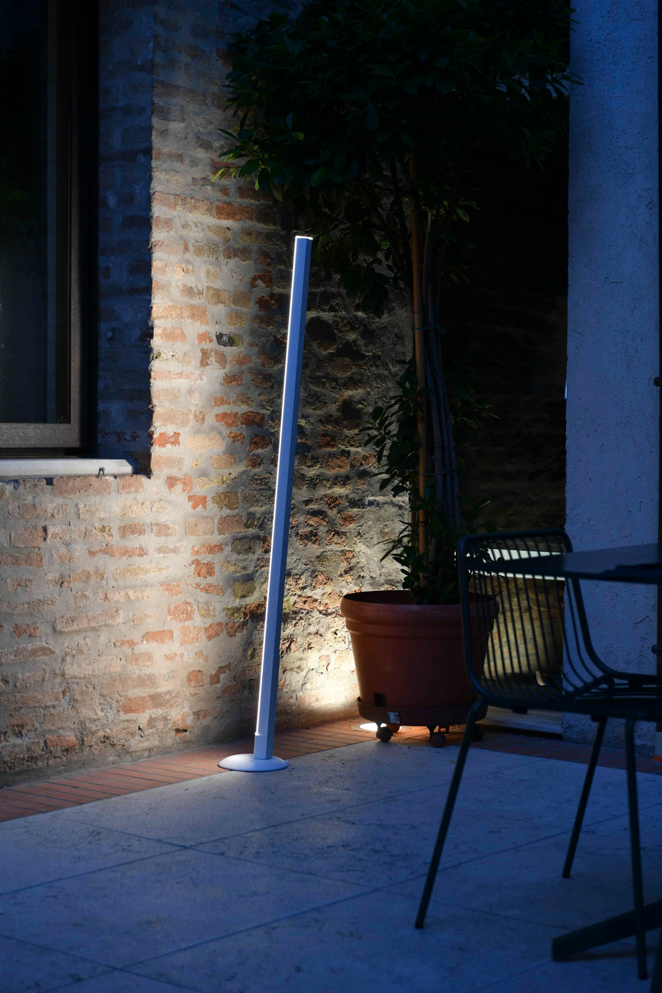 Zafferano lichtstaaf houder Pencil L, M en S antraciet
