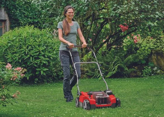 Einhell Einhell GE-SC 36/35 Akku plænelufter/vertikalskærer 35 cm u/batteri og lader - SOLO