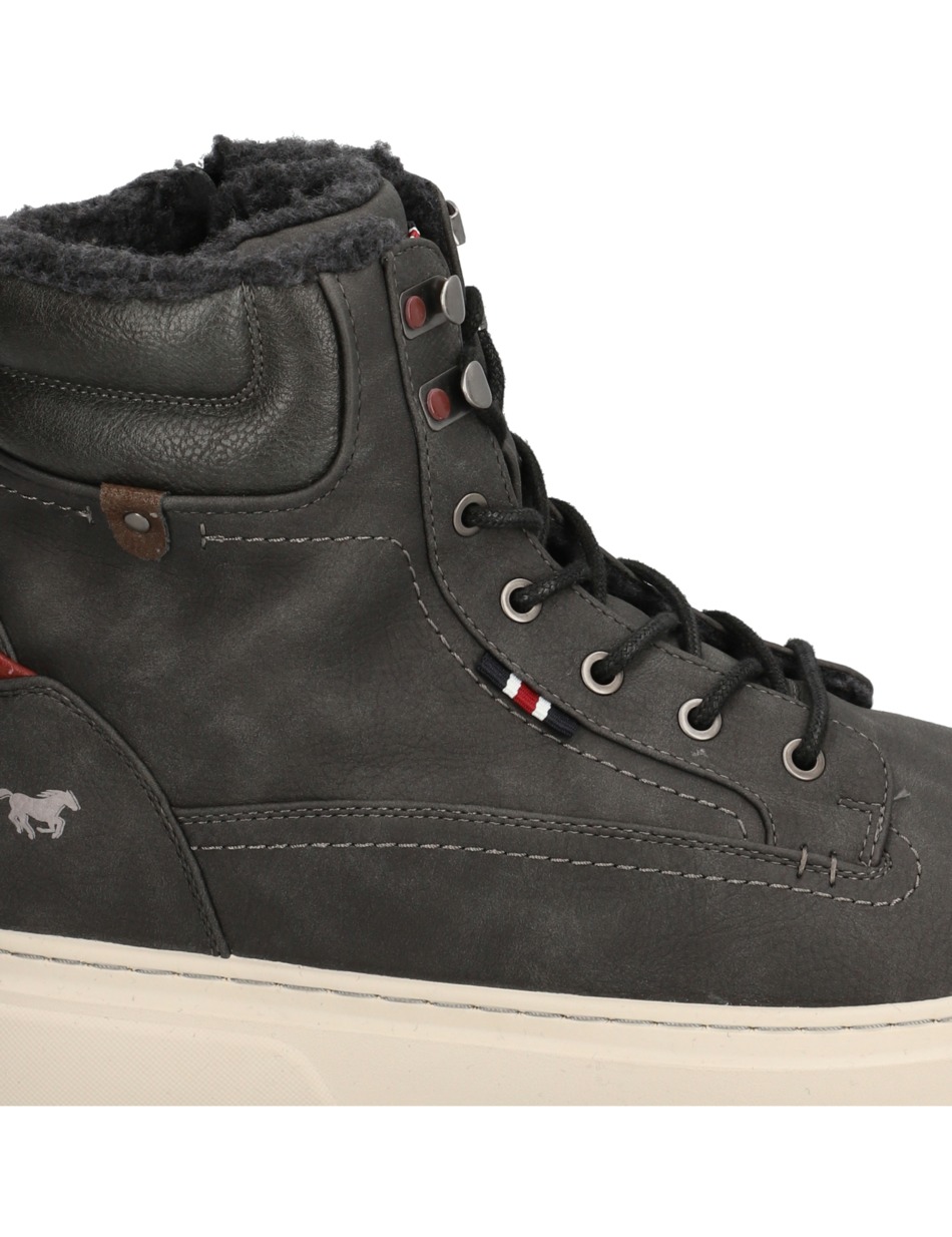Sneaker Mid Cut