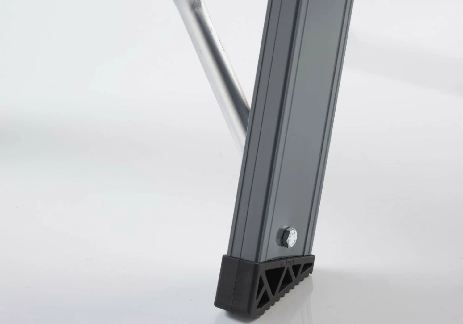 Altrex Falco FDO 4 Dubbele trap - Aluminium met coating - 2 x 4 treden - max. werkhoogte 2.95 m.