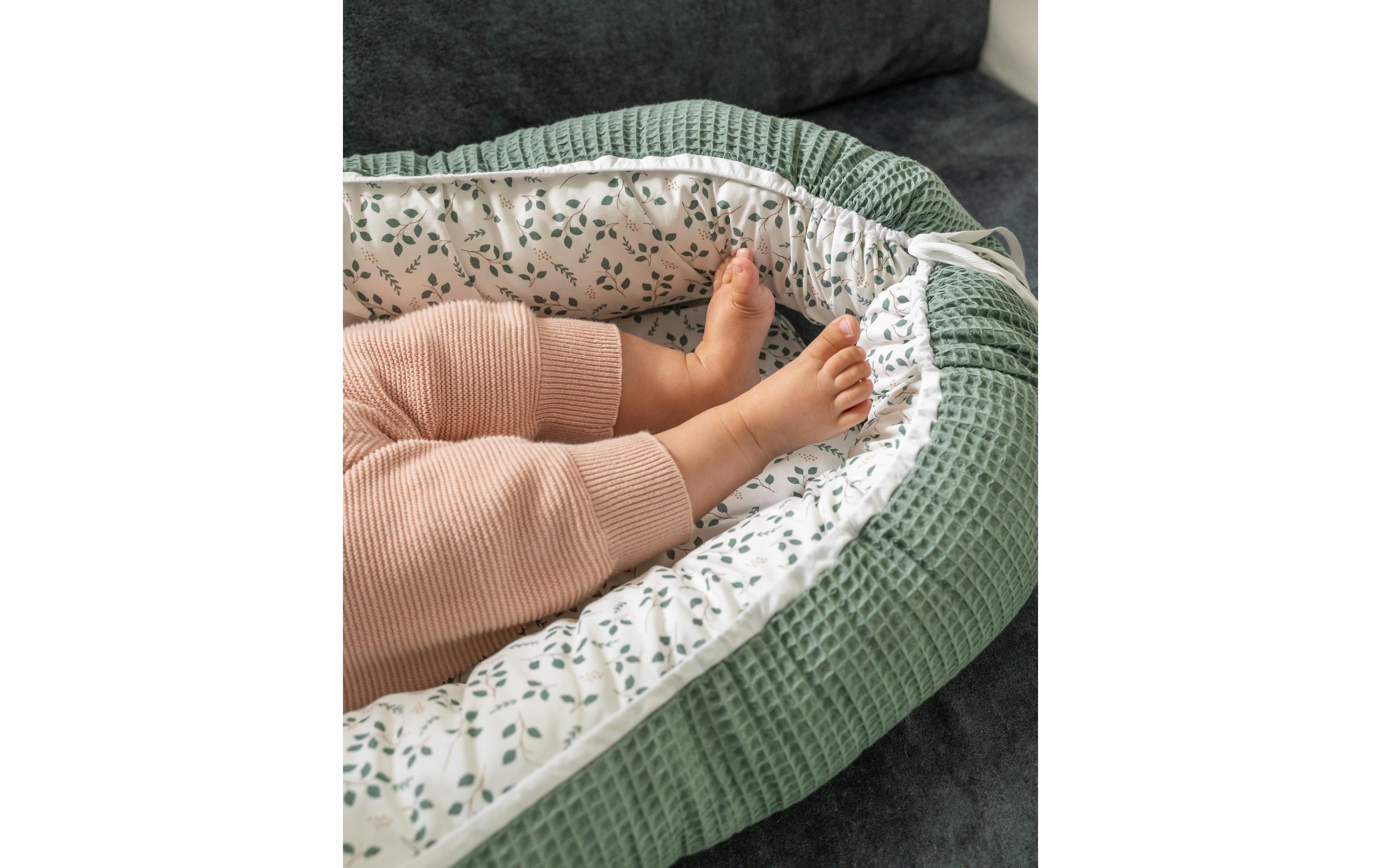 Babynest Cocoon Floral Grün 55 x 95 cmGemütliches Babynest für Neugeborene, 100% Oekotex, Made in EU