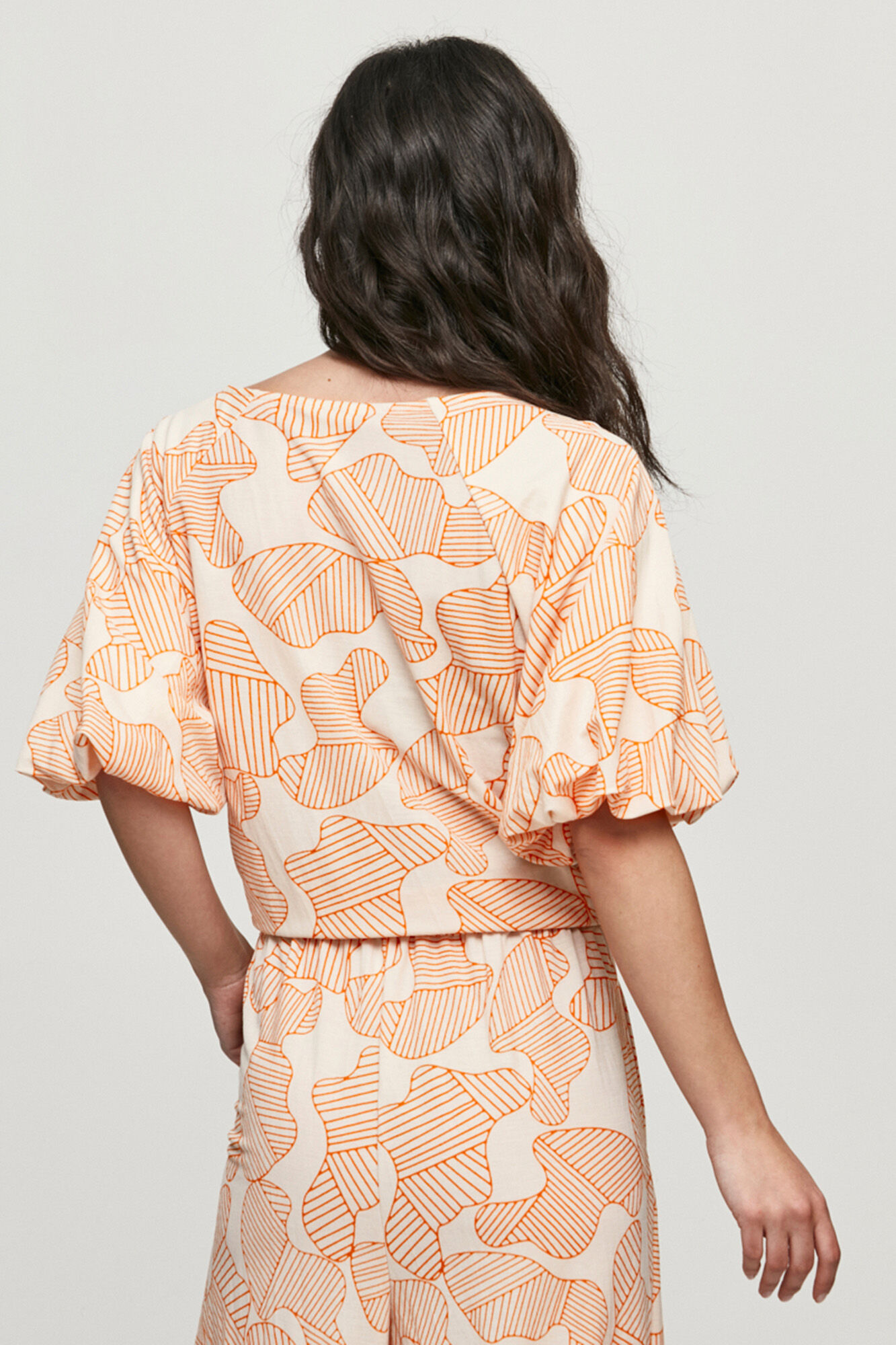 Blusa com mangas bufantes - Branca