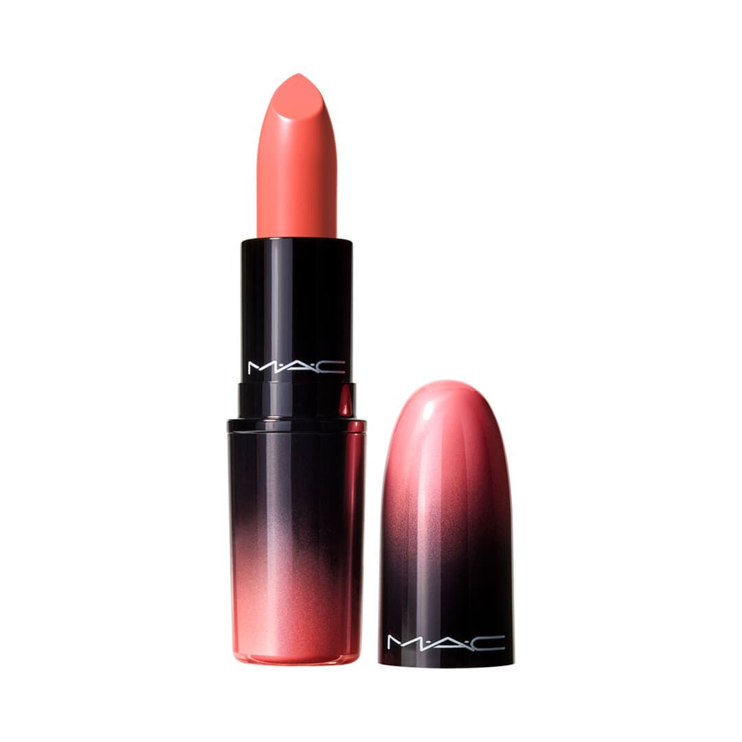 MAC  LOVE ME LIPSTICK