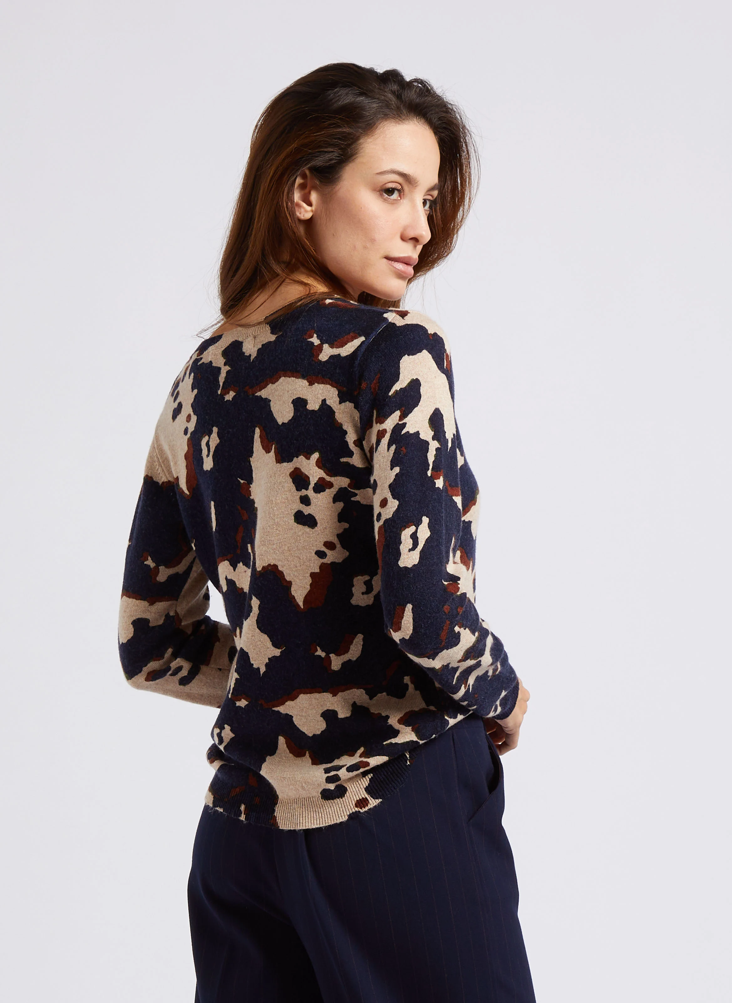 Pull col V jacquard en laine mélangée | Beige
