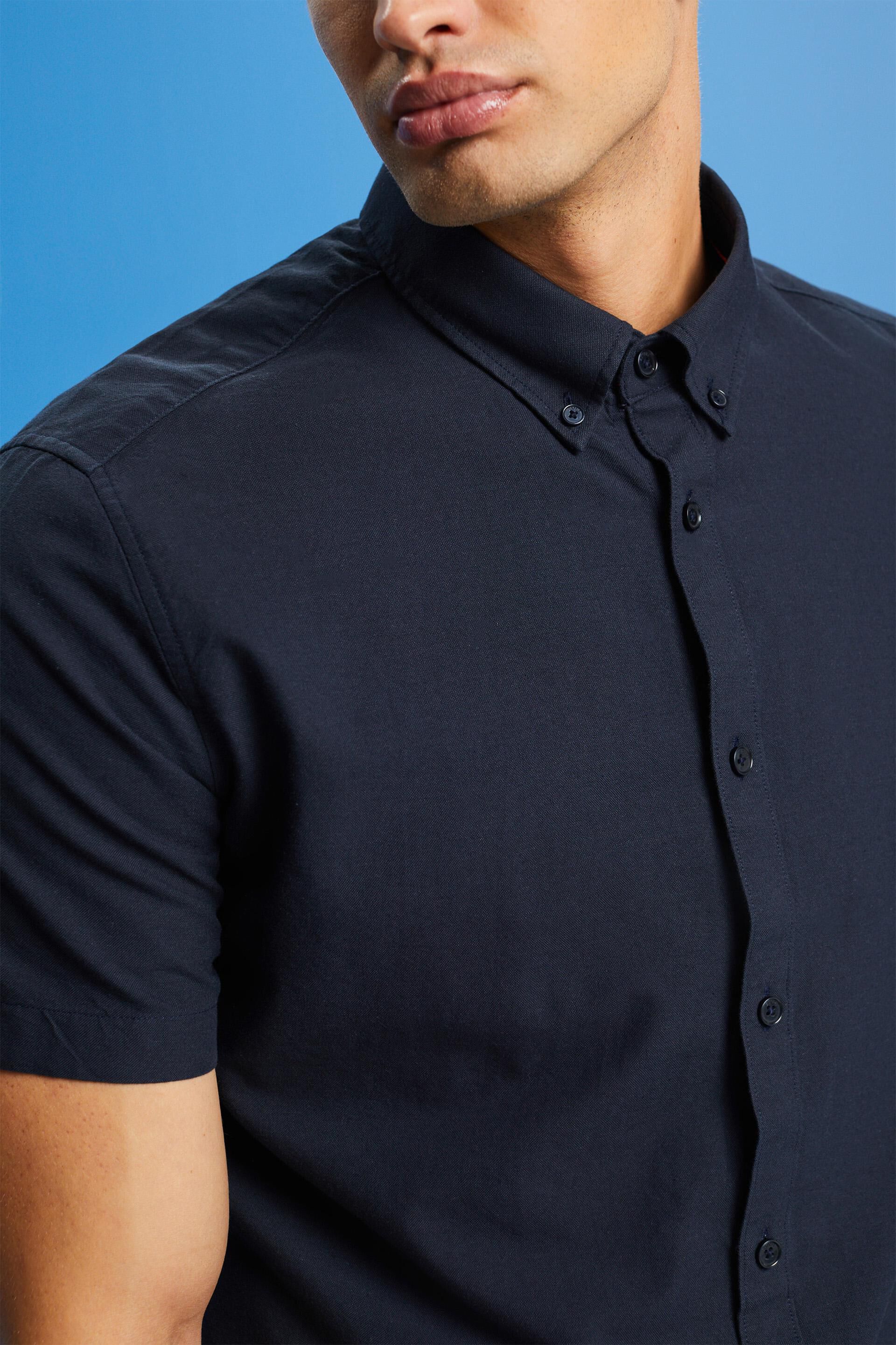 Chemise à col boutonné