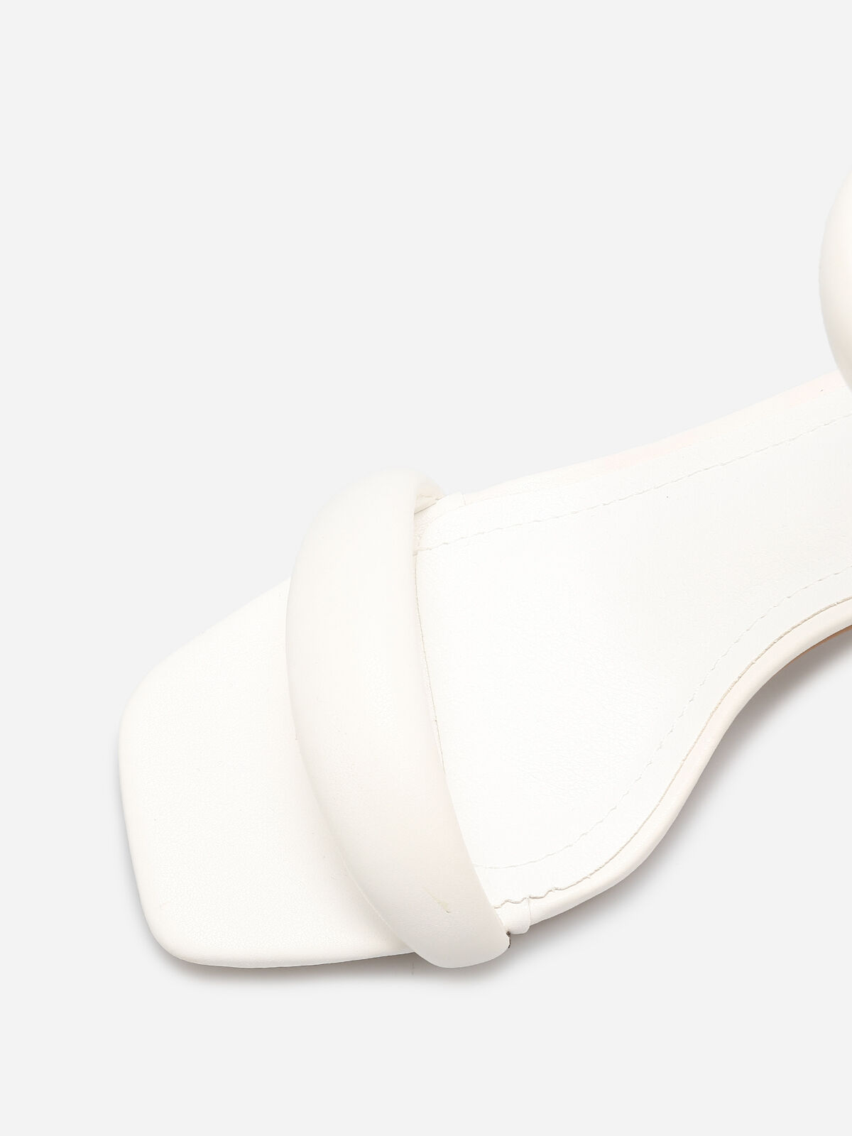 Sandales à brides matelassées et zip- Blanc
