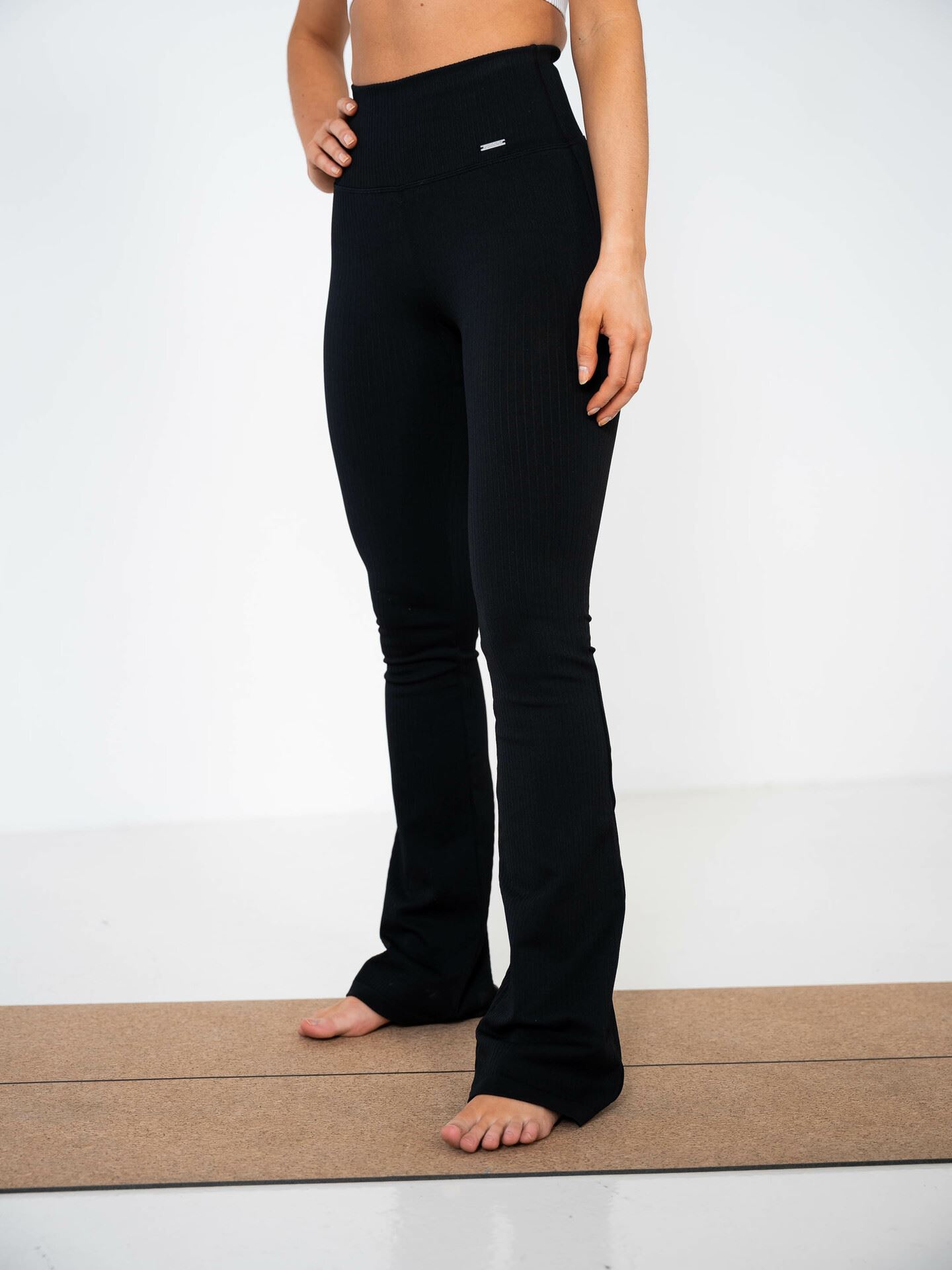 Ribbed Seamless Flare Tights