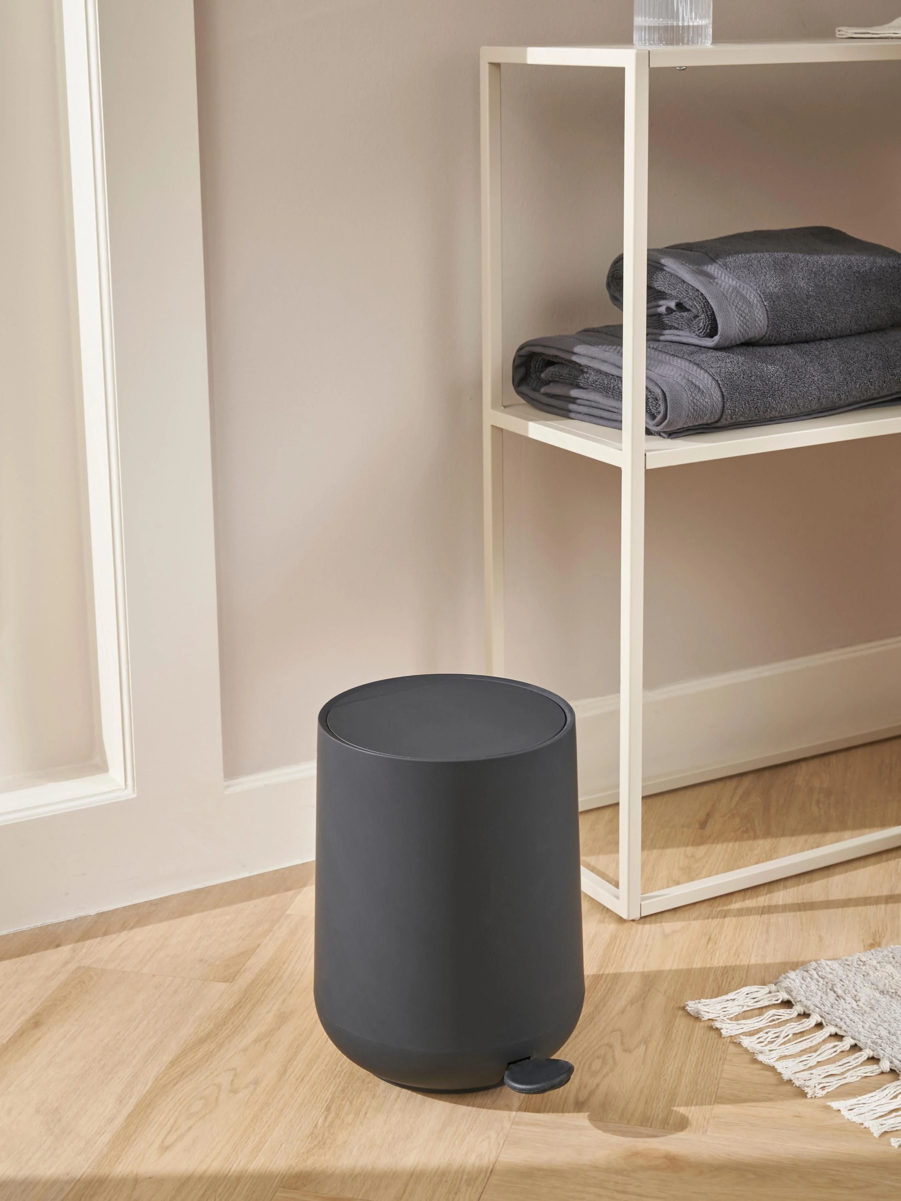 Afvalemmer Nova met softmotion deksel, 5 L