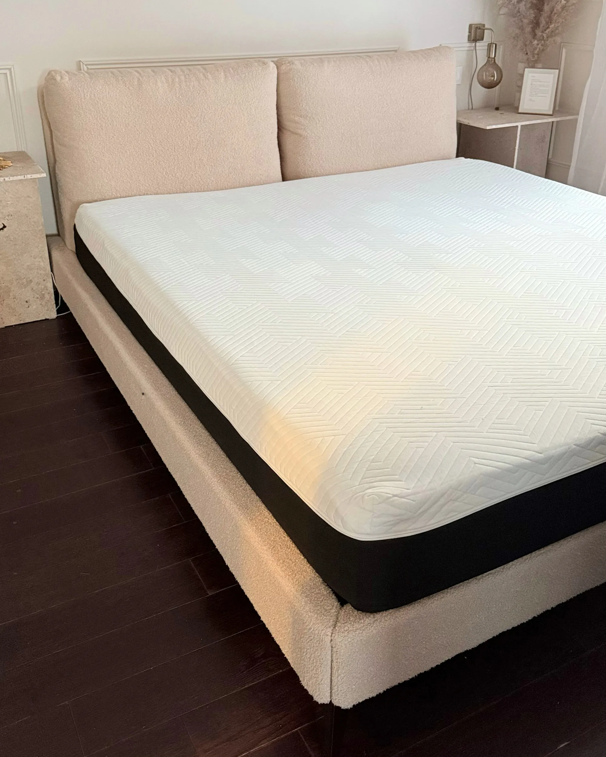 Bed Bouclé MELLE 180 x 200 cm Beige