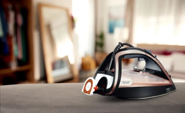 [OUTLET] - Tefal Ultimate Pure FV9845E0 Dampstrygejern - Rødmen d'été
