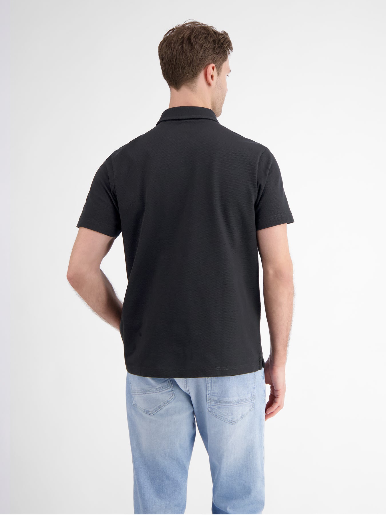 Basic Poloshirt mit Logostick, unifarben
