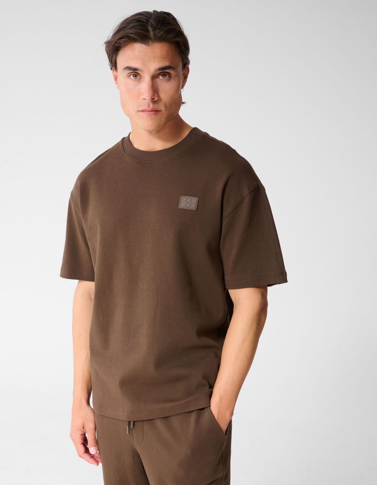Spark Label T-shirt Donkerbruin