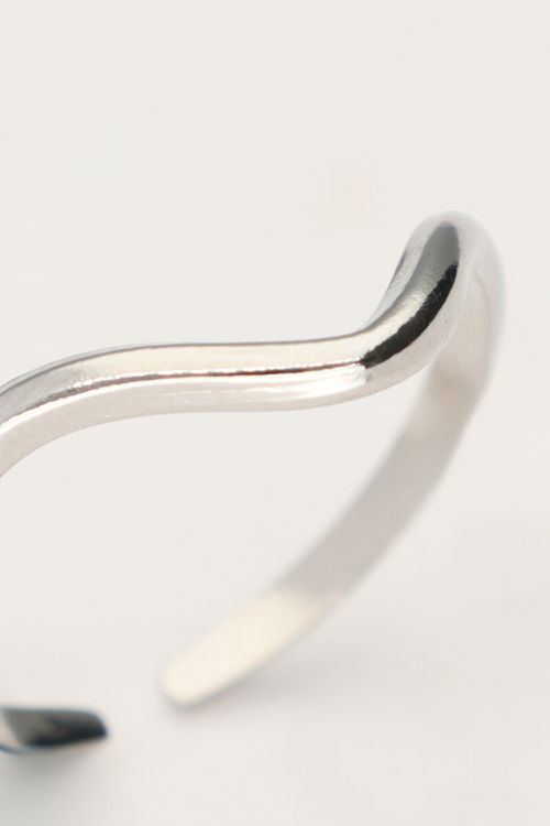 Ring met V shape