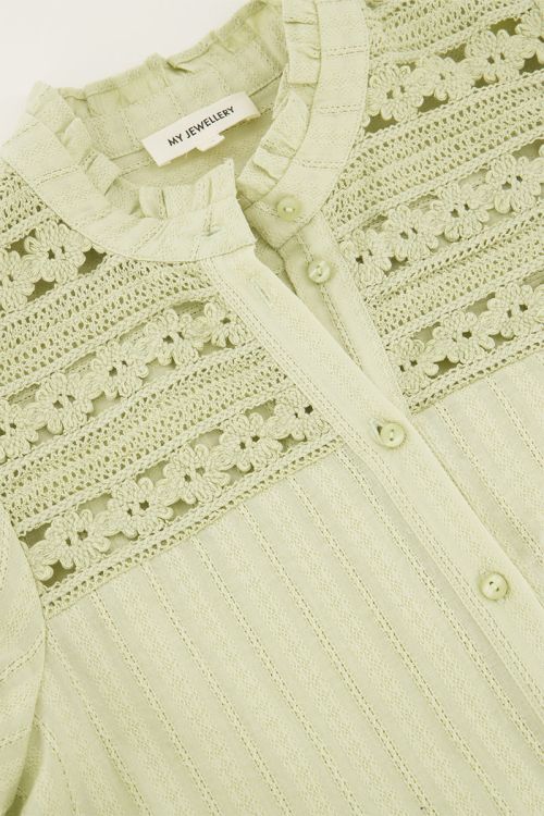 Groene blouse met bloemen tapes