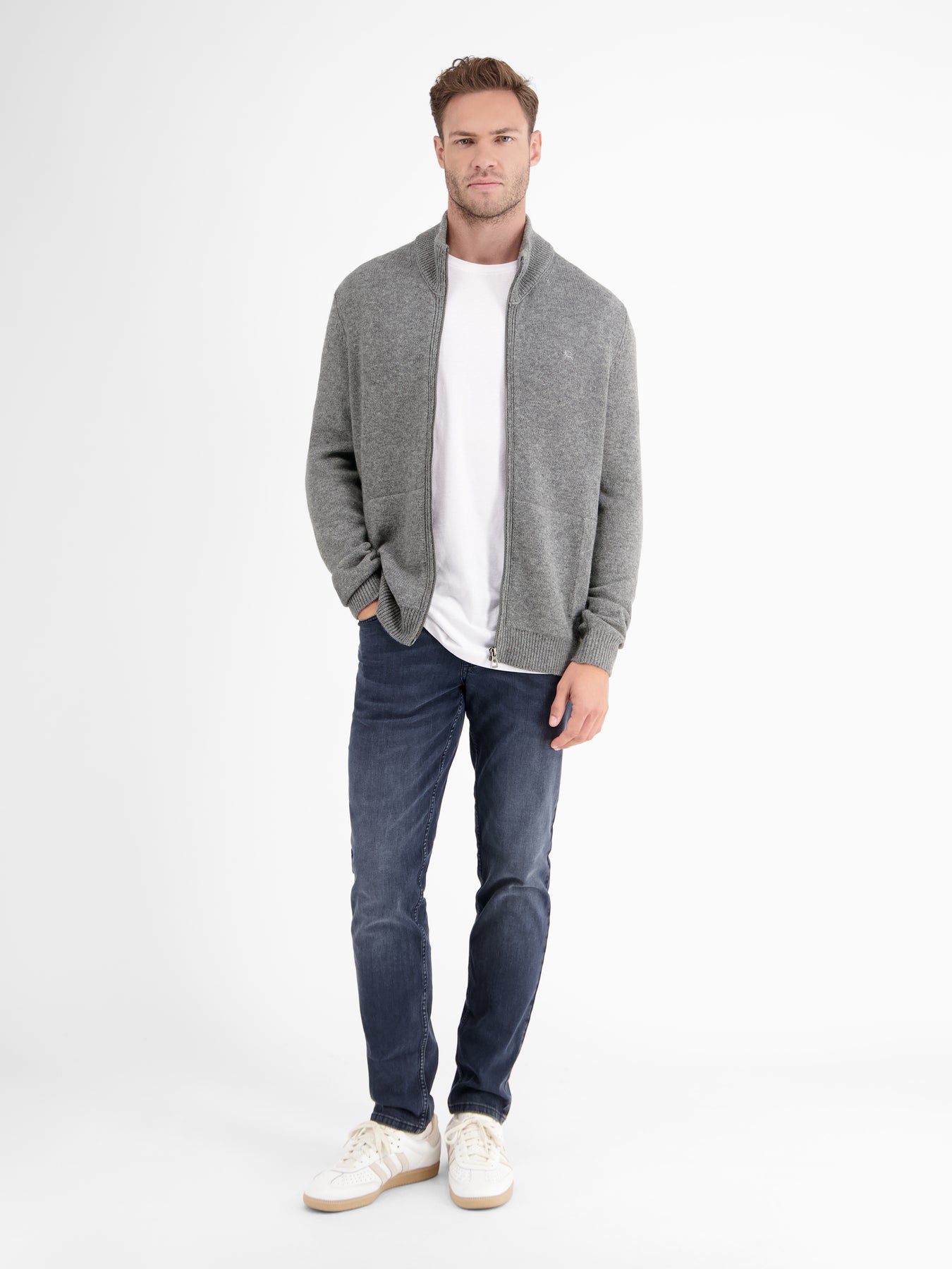 Schurwoll-Strickjacke mit Kaschmiranteil