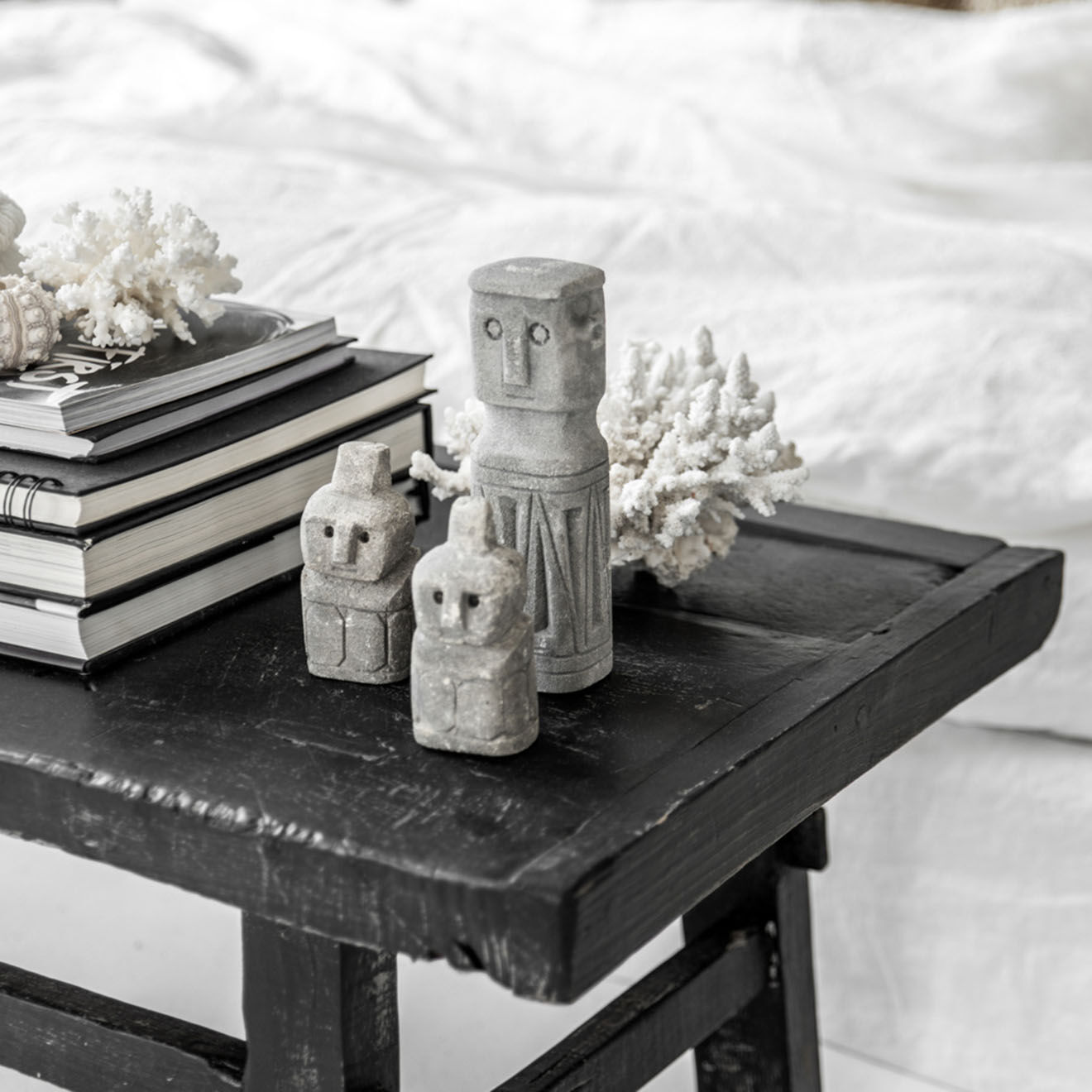 Bazar Bizar Statue de pierre Sumba naturel - 6x5x20 cm