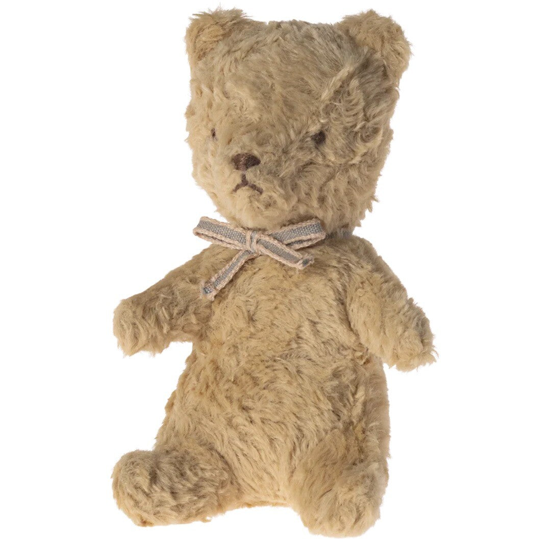 Maileg knuffelbeer my first teddy - sand - 19 cm