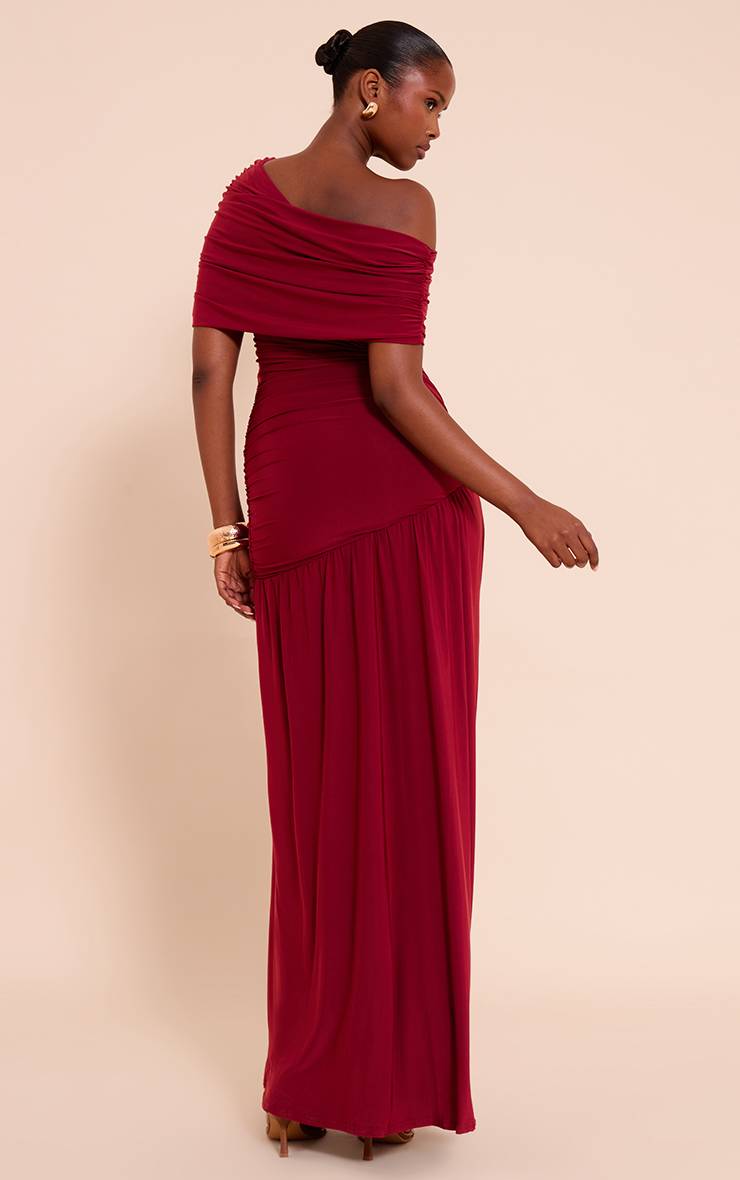 Rouge Bordeaux Robe Longue Froncée À Double Couche Slinky Bardot Asymétrique