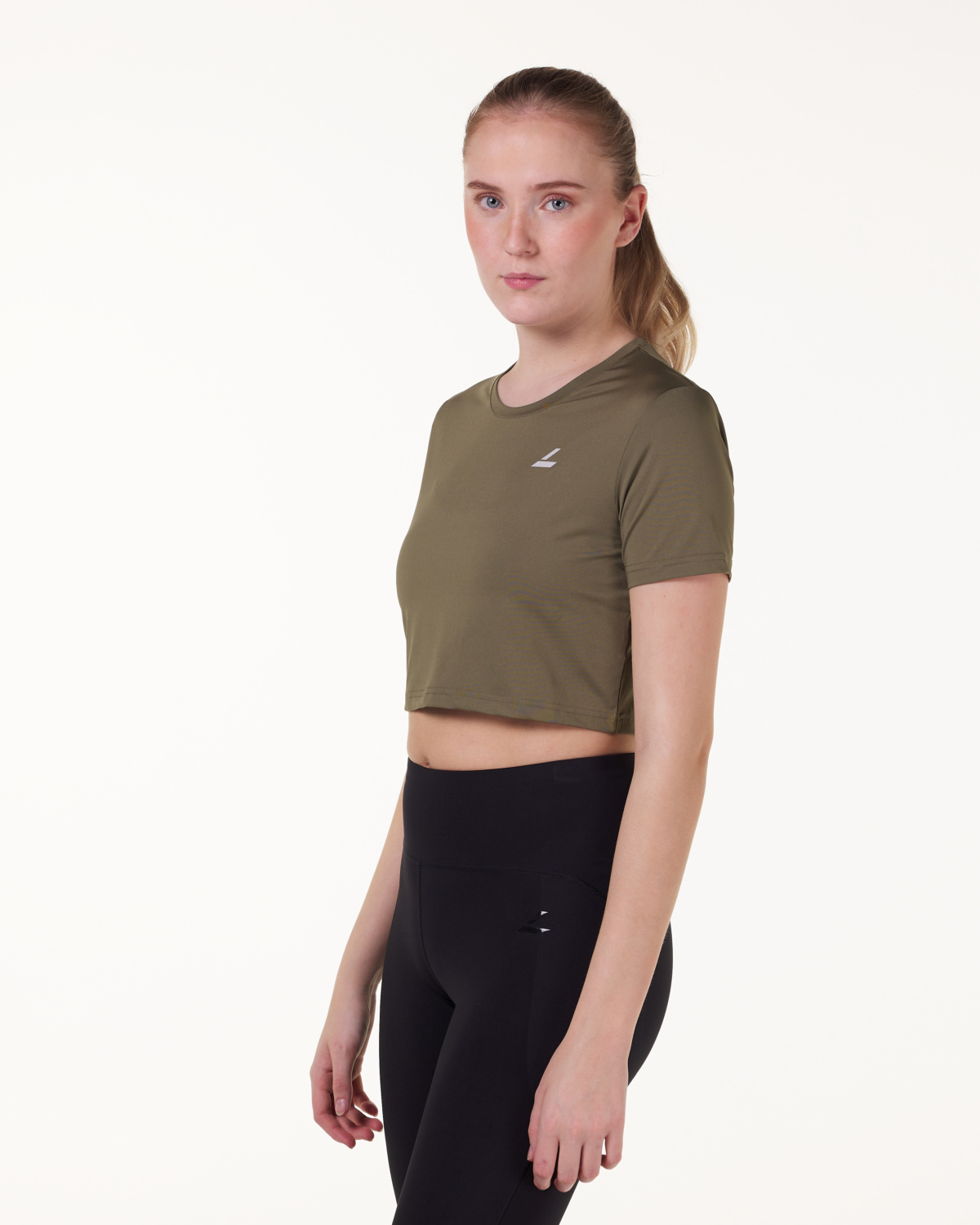 LEVITY Essential Crop T-shirt Green Burnt