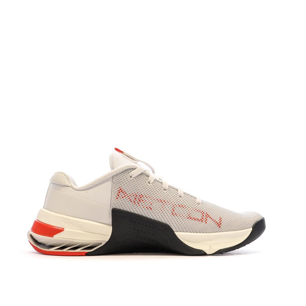 Nike Chaussures de Fitness Blanche/Noire Femme Nike Metcon