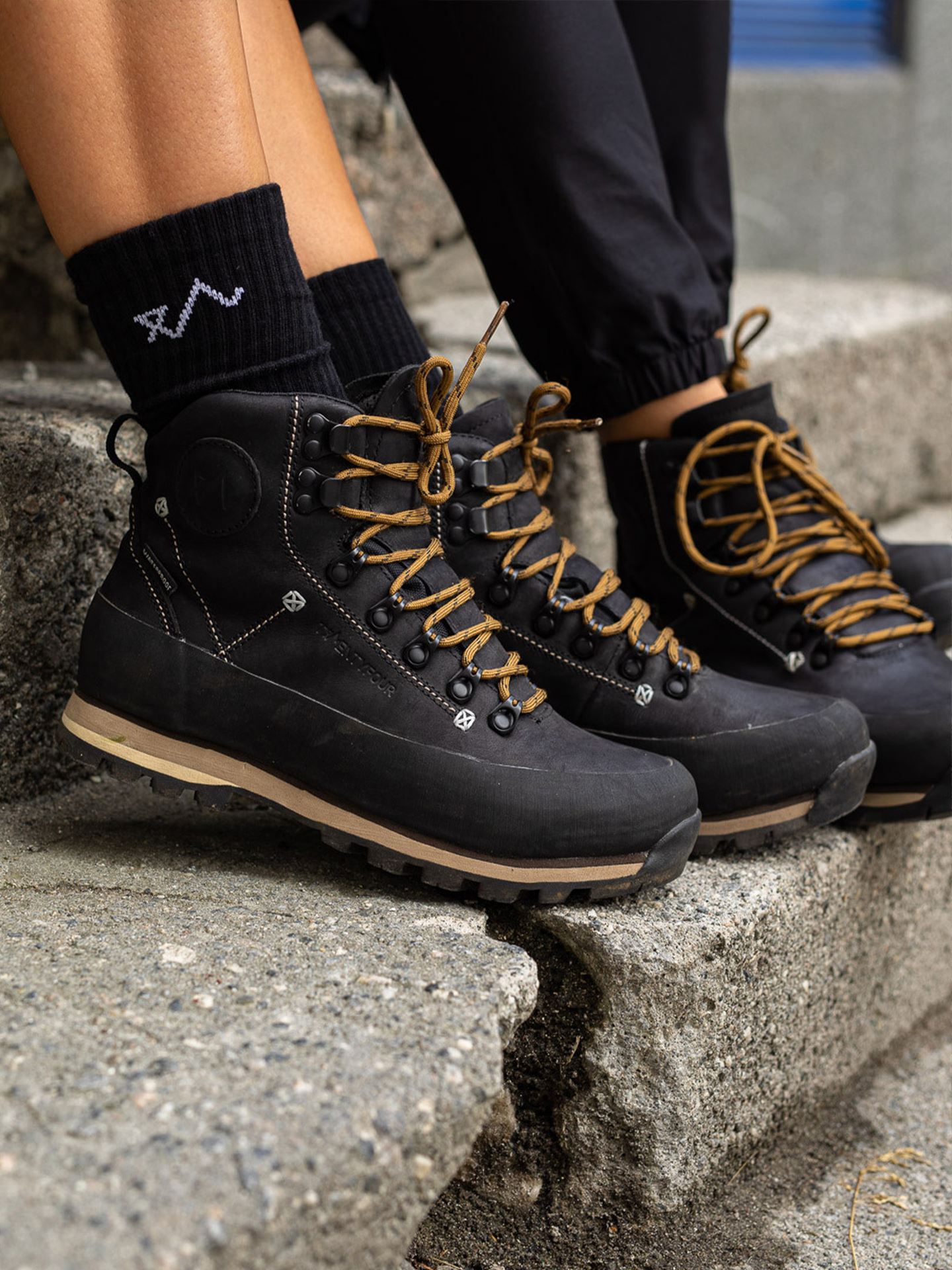 Finse Leather Boot