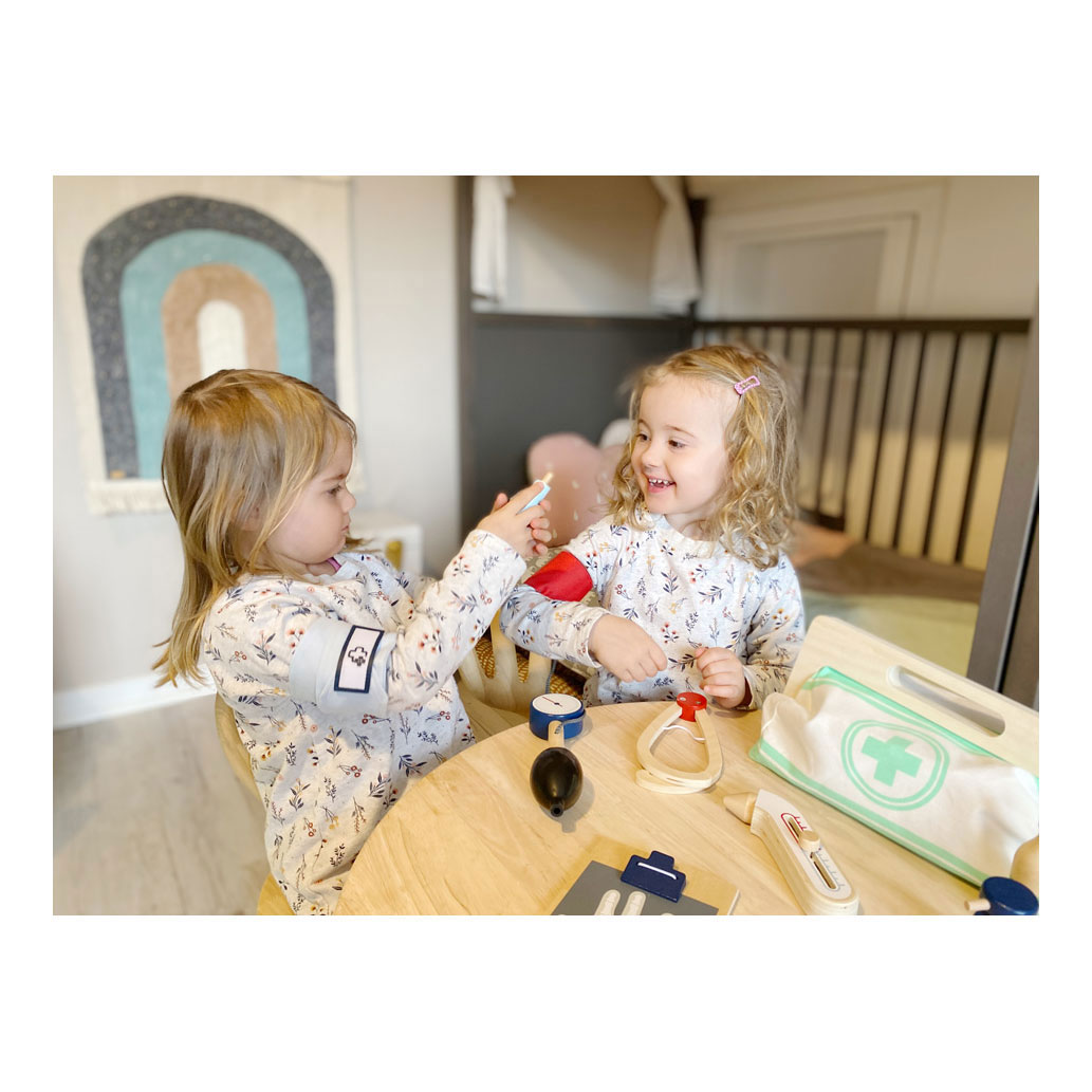 Small Foot-Dokterstas met Houten Dokter Accessoires, 18dlg.