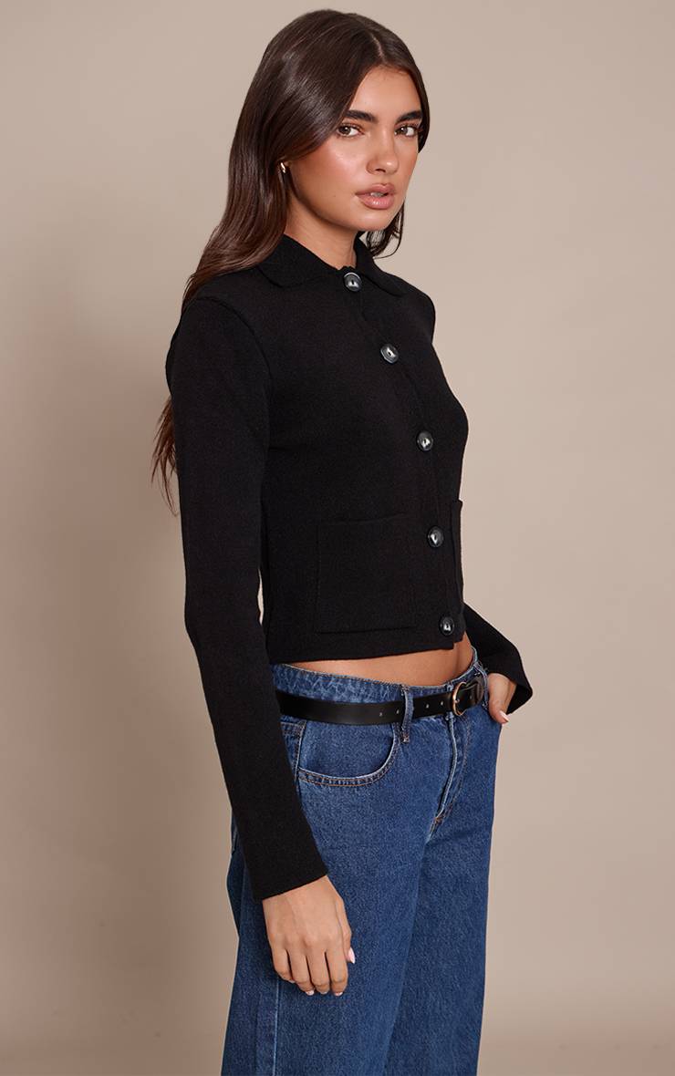 Noir Cardigan Tricoté Boutonné Crème Avec Poches Détaillées