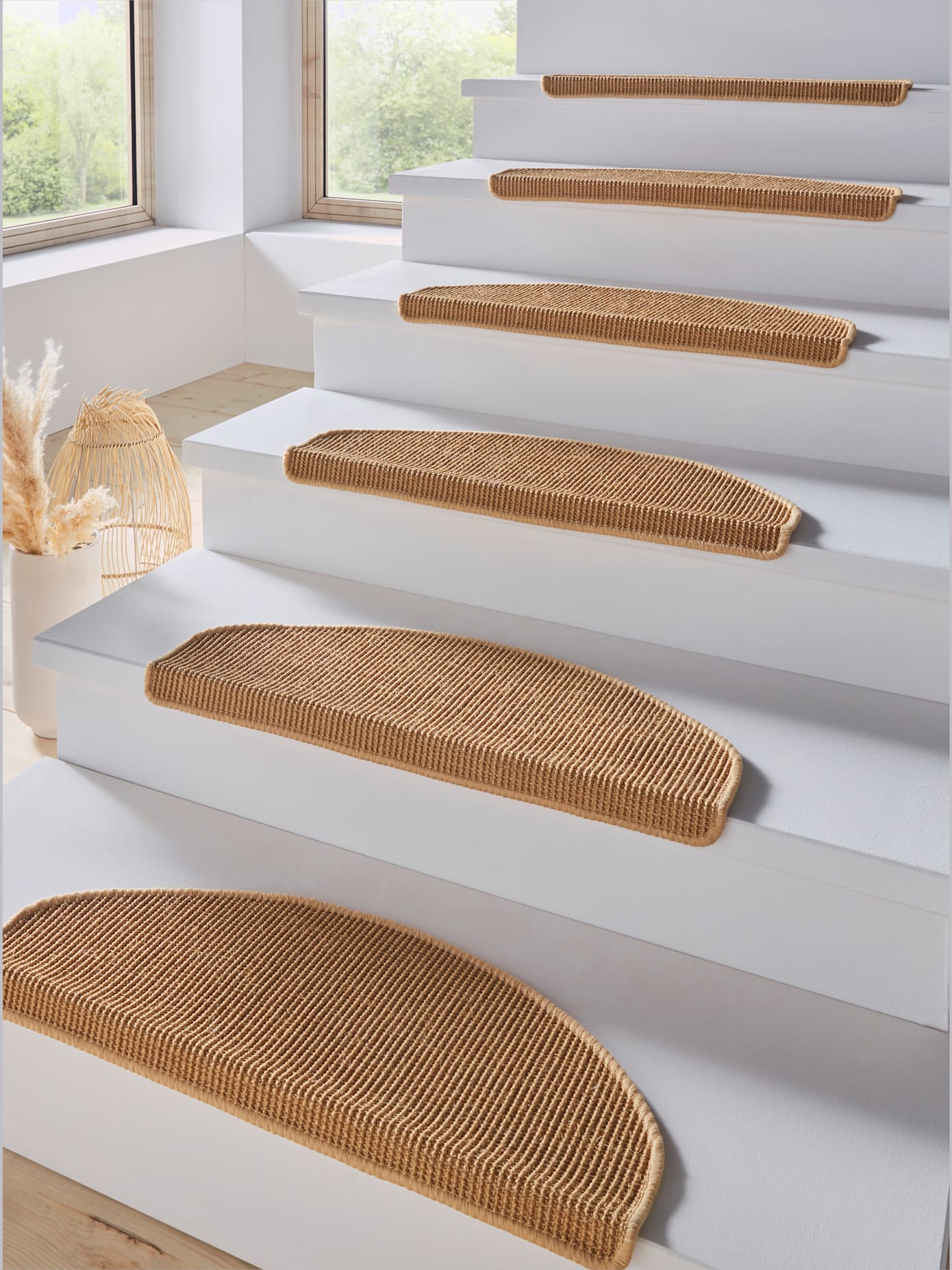 Tapis de marches réalisé en sisal robuste