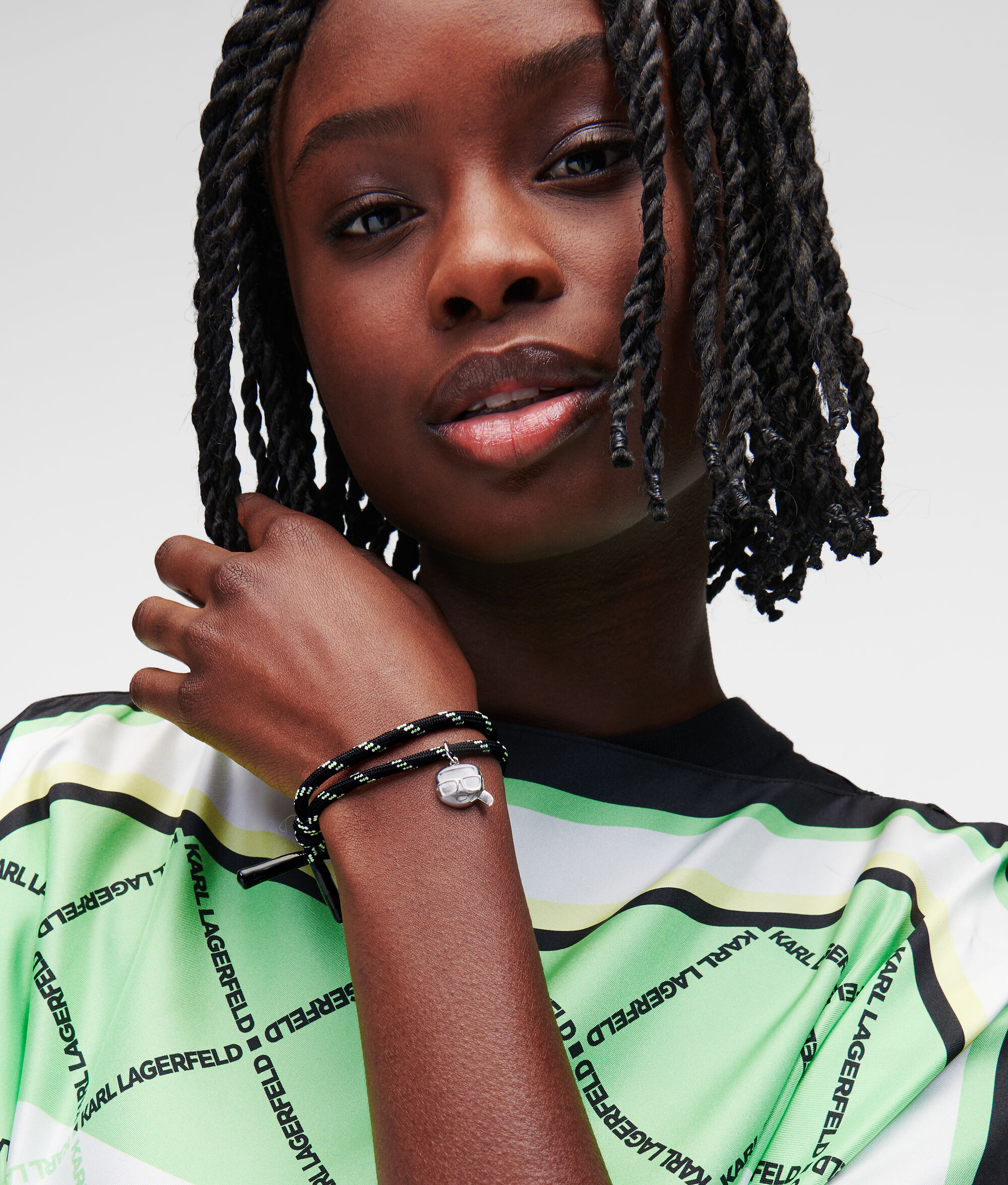 BRACELET K/SUMMER TISSÉ IKONIK KARL