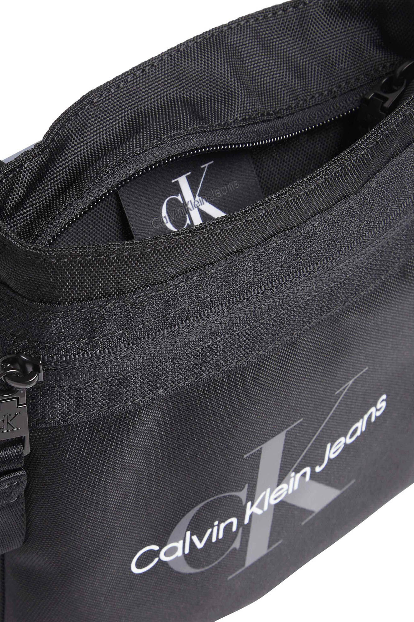Bolsa tiracolo plana Essential da Calvin Klein Jeans para homem