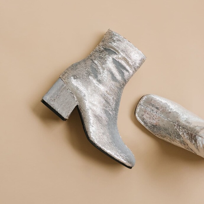 Bottines à talons  en sequins argent