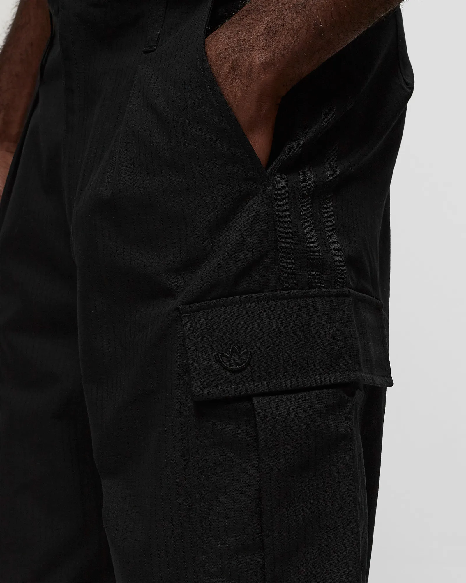 Adidas PREMIUM ESSENTIALS+ CARGOHOSE