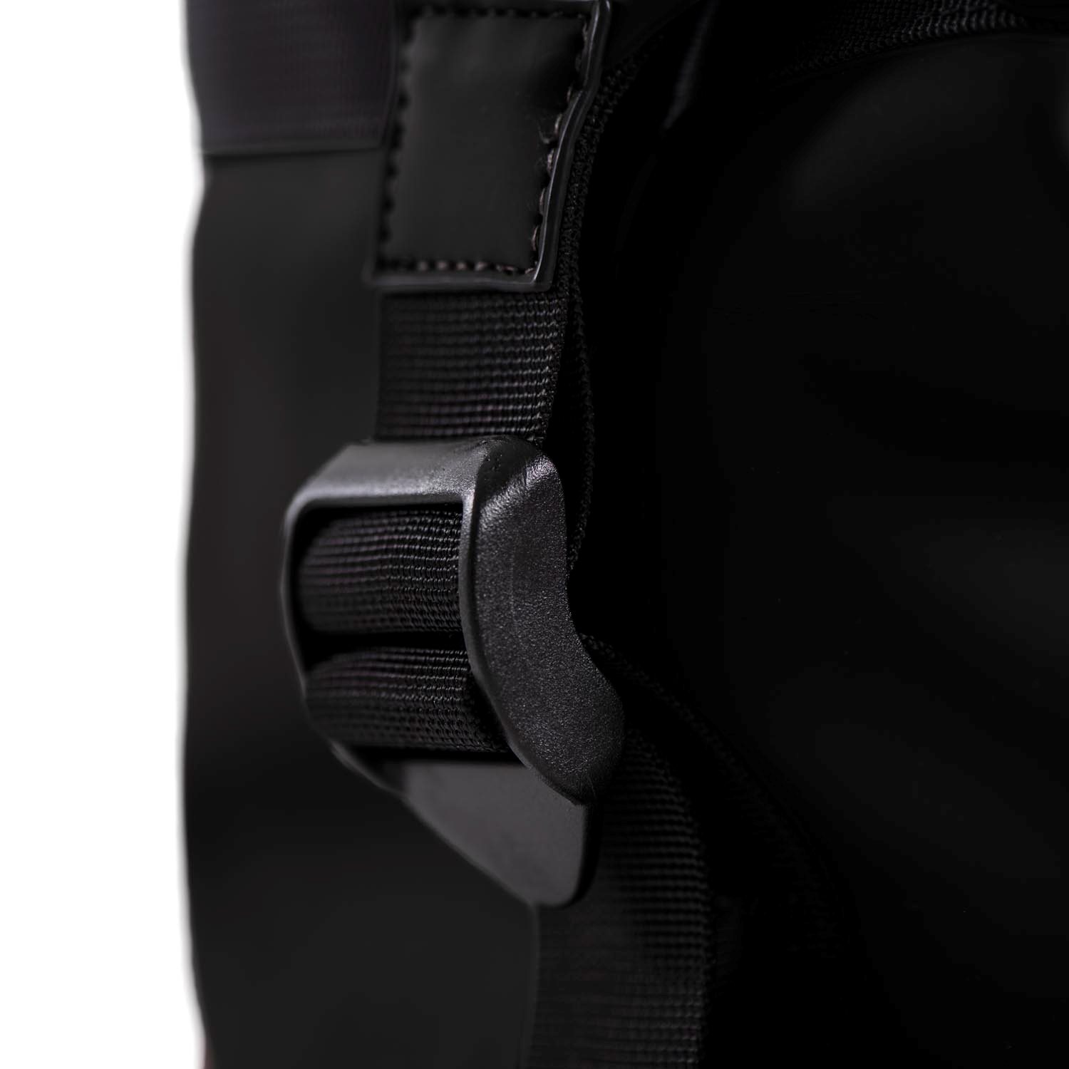 Daniel Ray Riverside Water-Repellent Duffle black