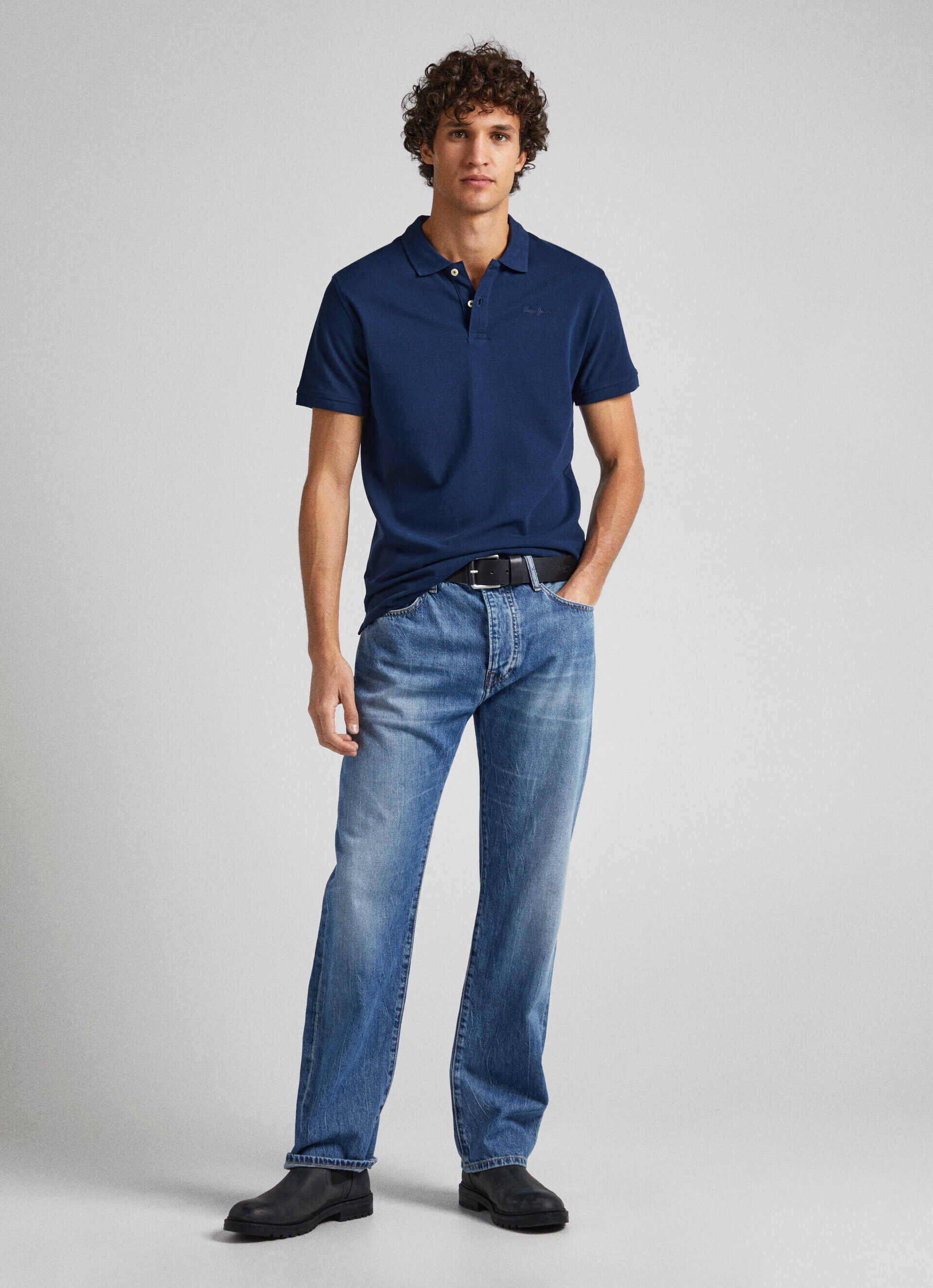 Camisa polo em piqué de algodão com logotipo bordado - azul marinho